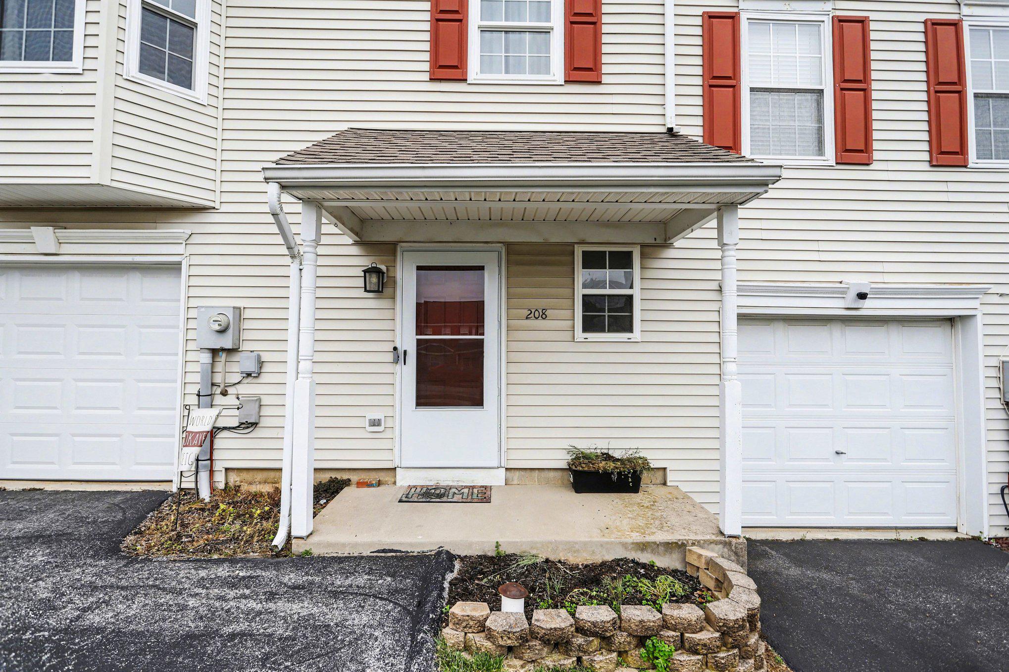 COUNTRY RIDGE - Residential