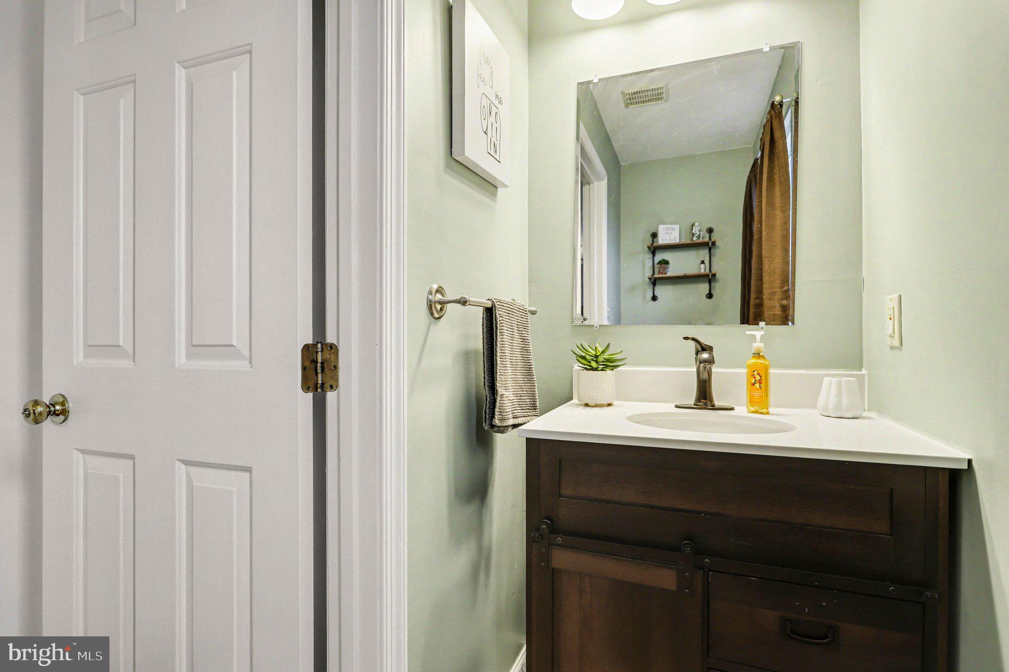 COUNTRY RIDGE - Residential