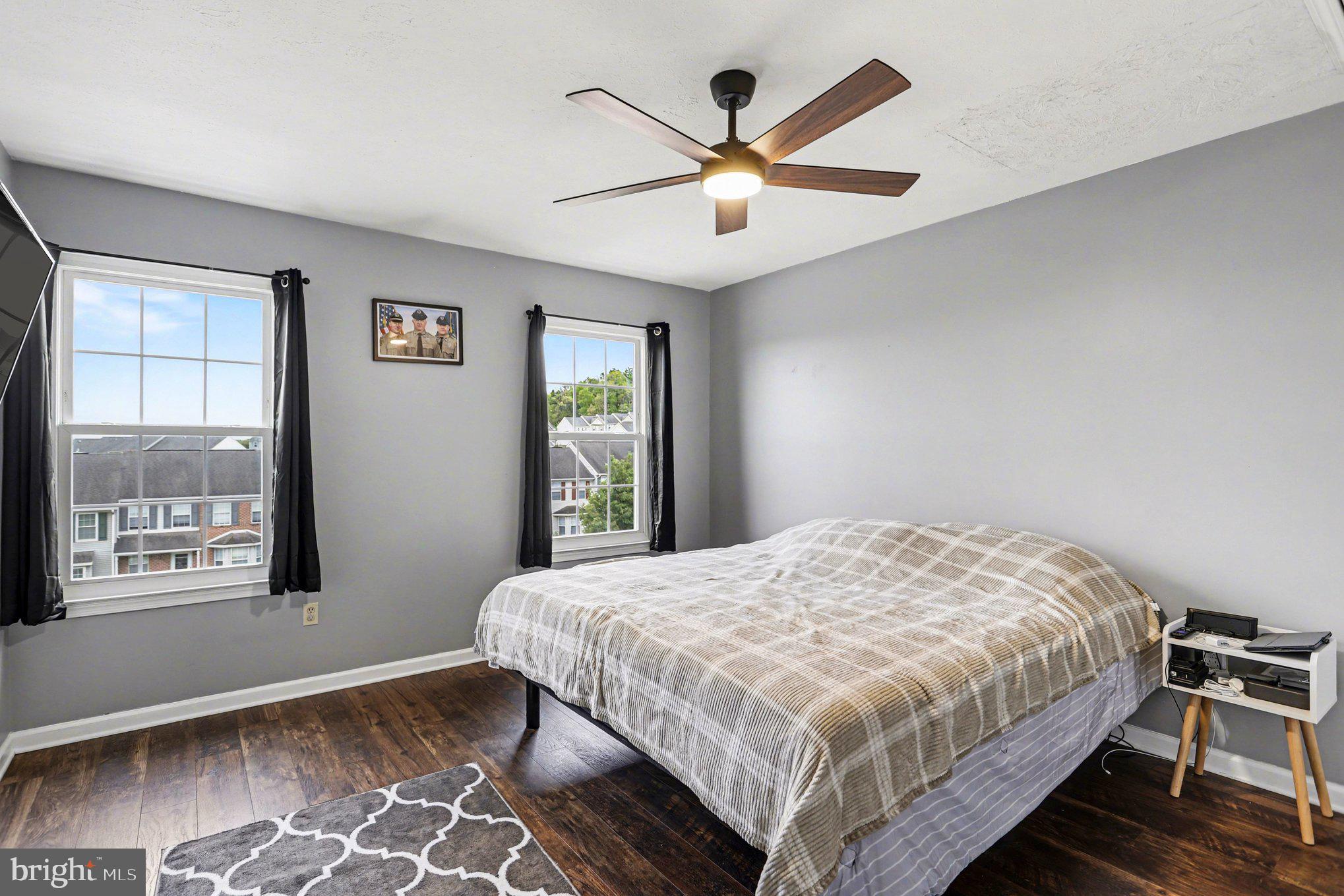 COUNTRY RIDGE - Residential