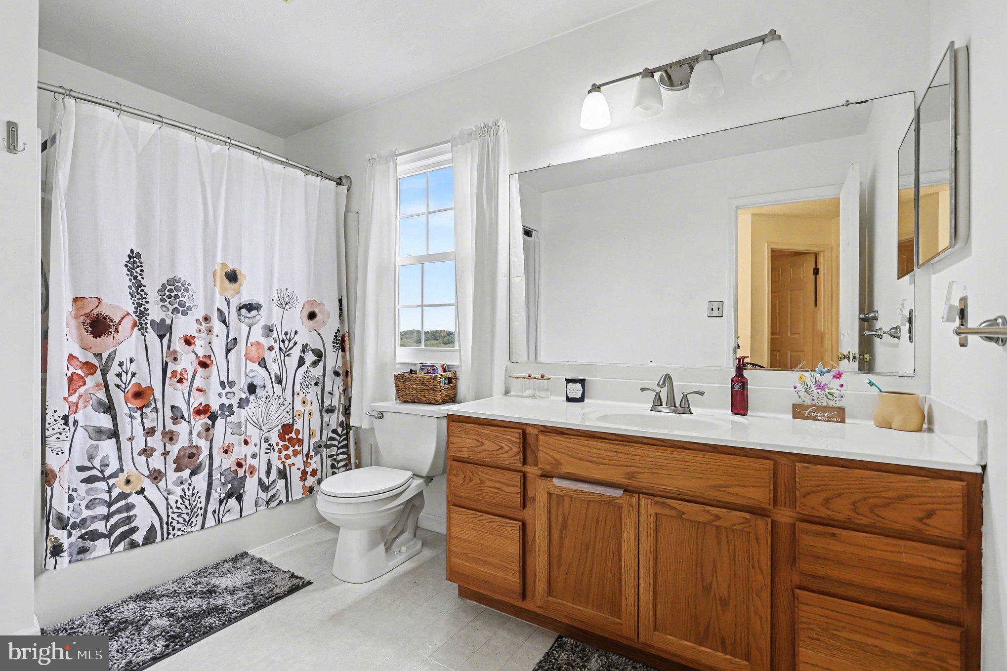 COUNTRY RIDGE - Residential