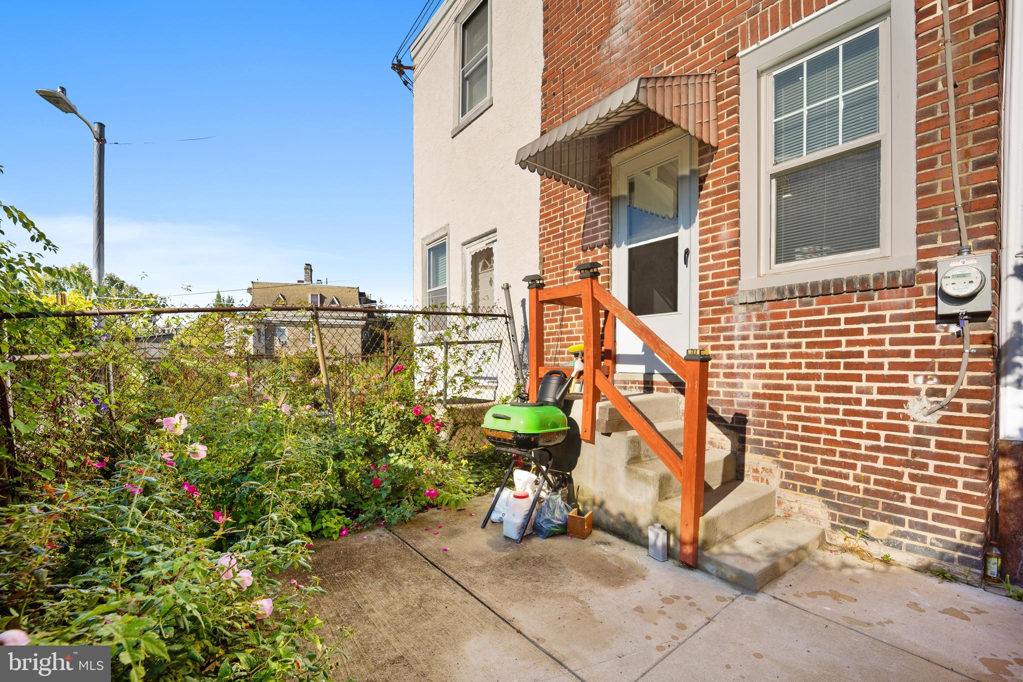 GERMANTOWN - Residential