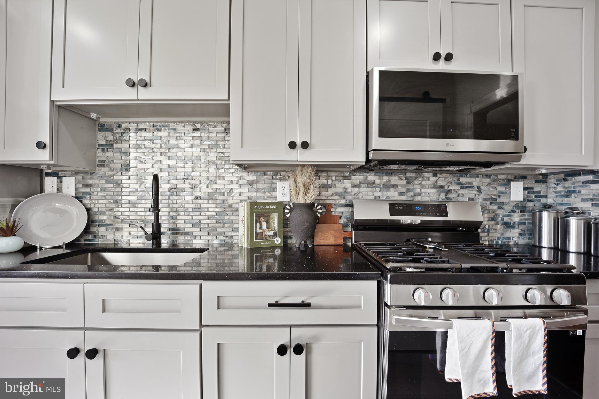 GERMANTOWN - Residential