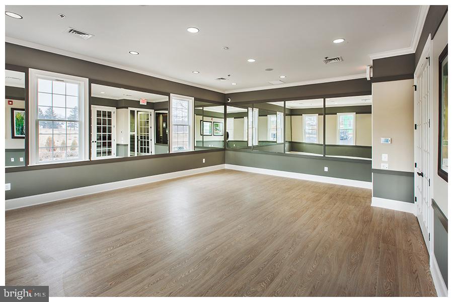 LISETER - Residential