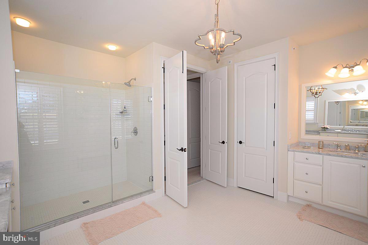 LISETER - Residential