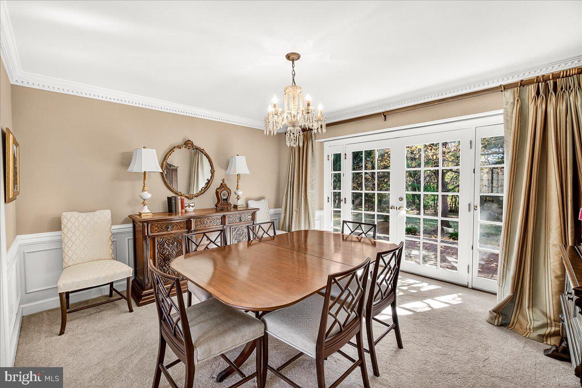 BROOK HOLLOW - Residential