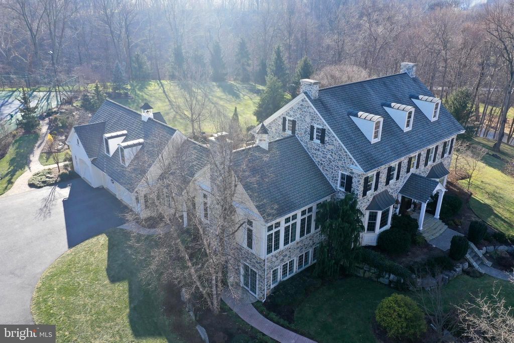 Photo of 808 PINKERTON RD, MOUNT JOY, PA 17552 (MLS # PALA2029072)