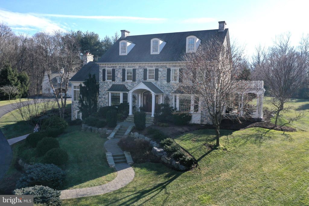 Photo of 808 PINKERTON RD, MOUNT JOY, PA 17552 (MLS # PALA2029072)