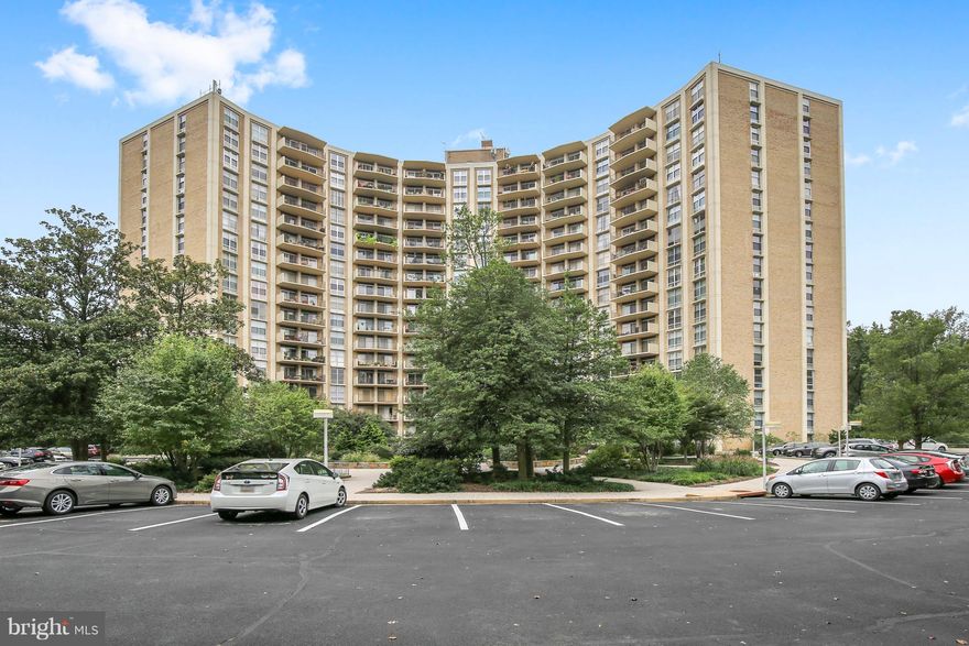 Introducing a Stunning 2 Bed, 2 Full Bath Condo with a Spacious Terrace on the 10th Floor at Parkside Plaza

Parkside Plaza, an 18-story high-rise condominium with 251 individual residences offers a prime location next to the Sligo Creek Trail and downtown Silver Spring. This beautiful unit on the 10th floor provides ample natural light and scenic treetop views year-round.

Residents enjoy a 24-hour concierge, fully equipped fitness center, sauna, outdoor swimming pool, sundeck, newly remodeled laundry facilities, ample outdoor parking, tranquil courtyards, meditation garden, and a versatile community room for gatherings.

Experience luxury and convenience at Parkside Plaza.