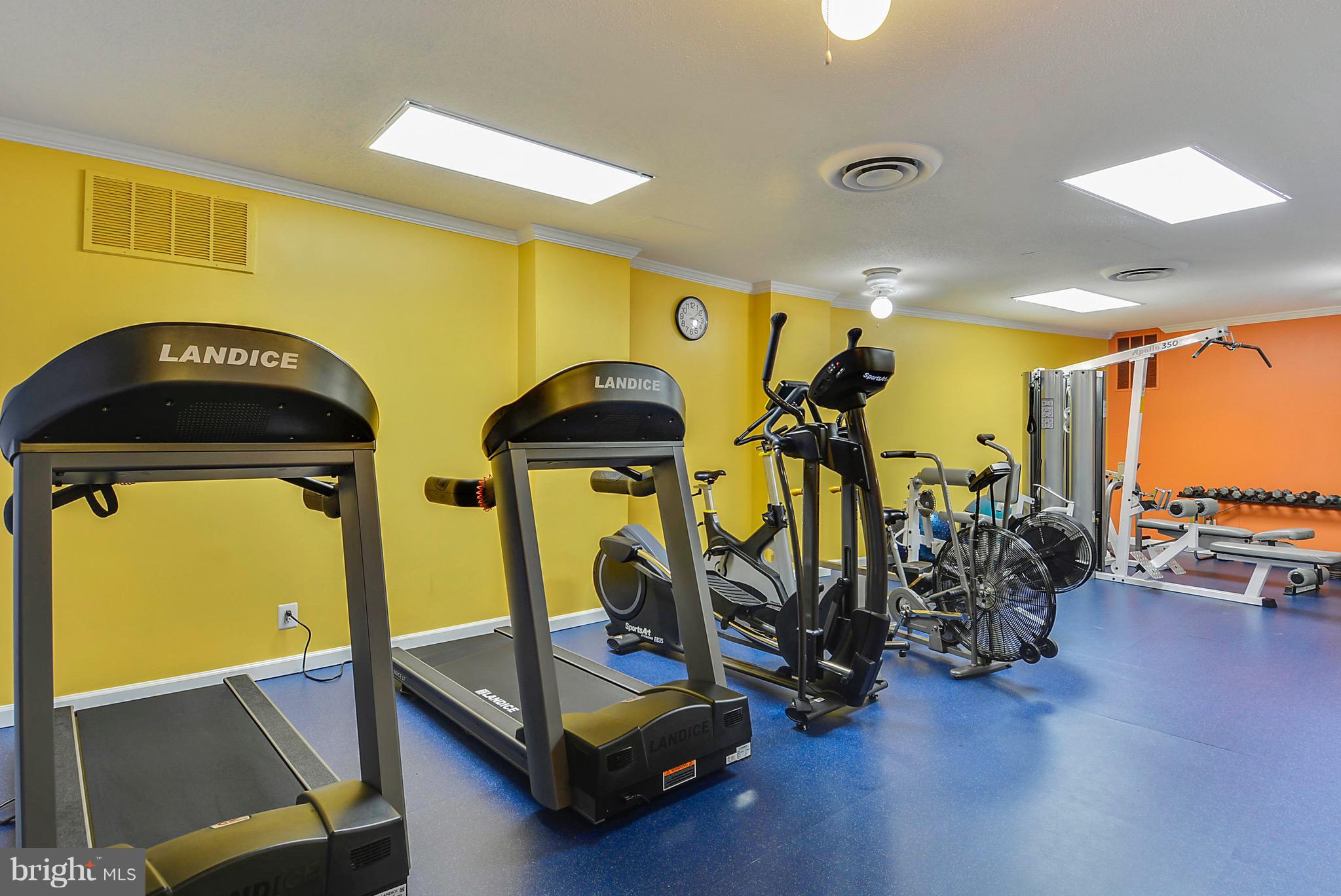 PARKSIDE PLAZA CODM - Residential Lease