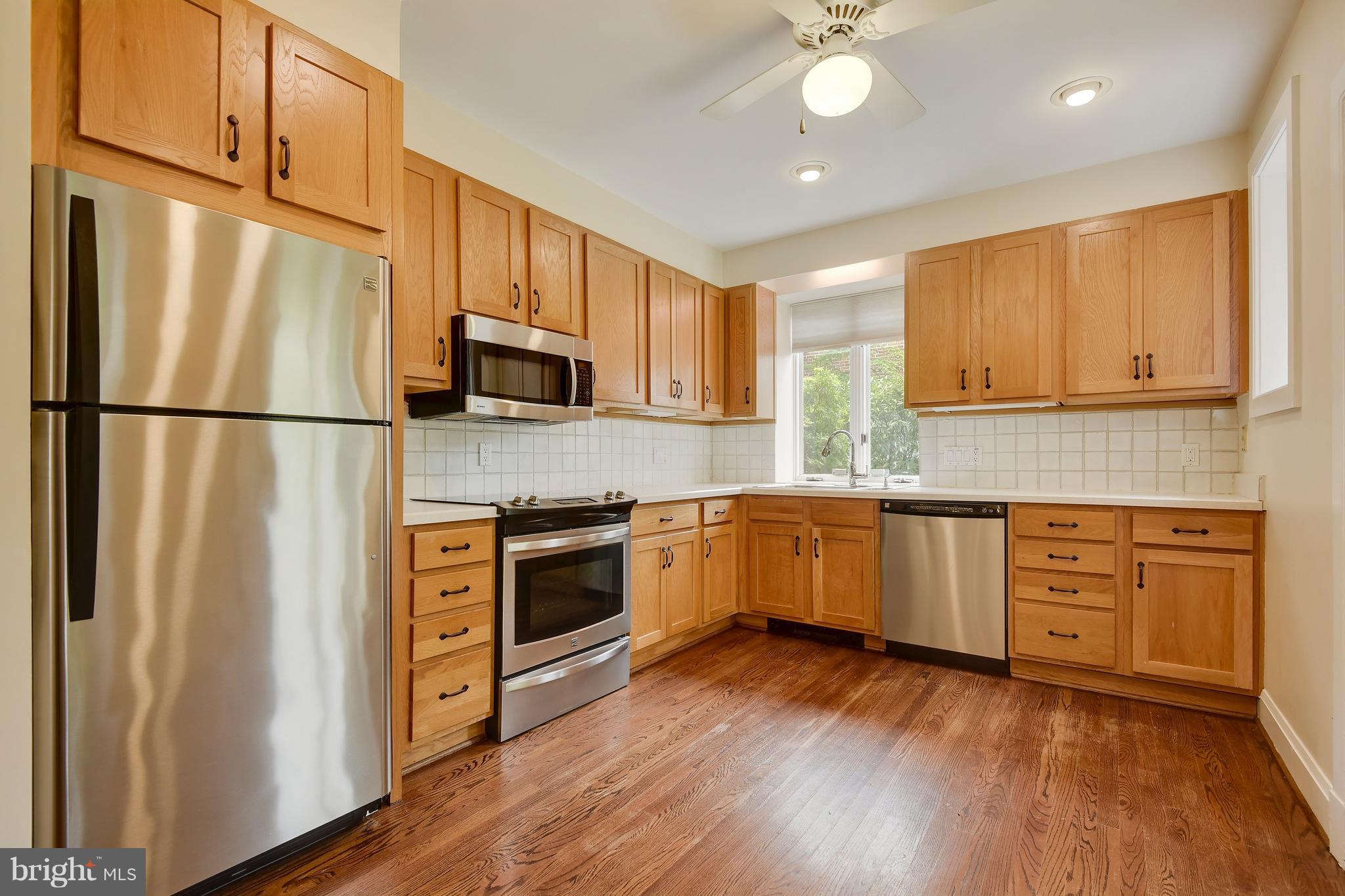 GREATER HOMELAND HISTORIC DISTRICT - Residential