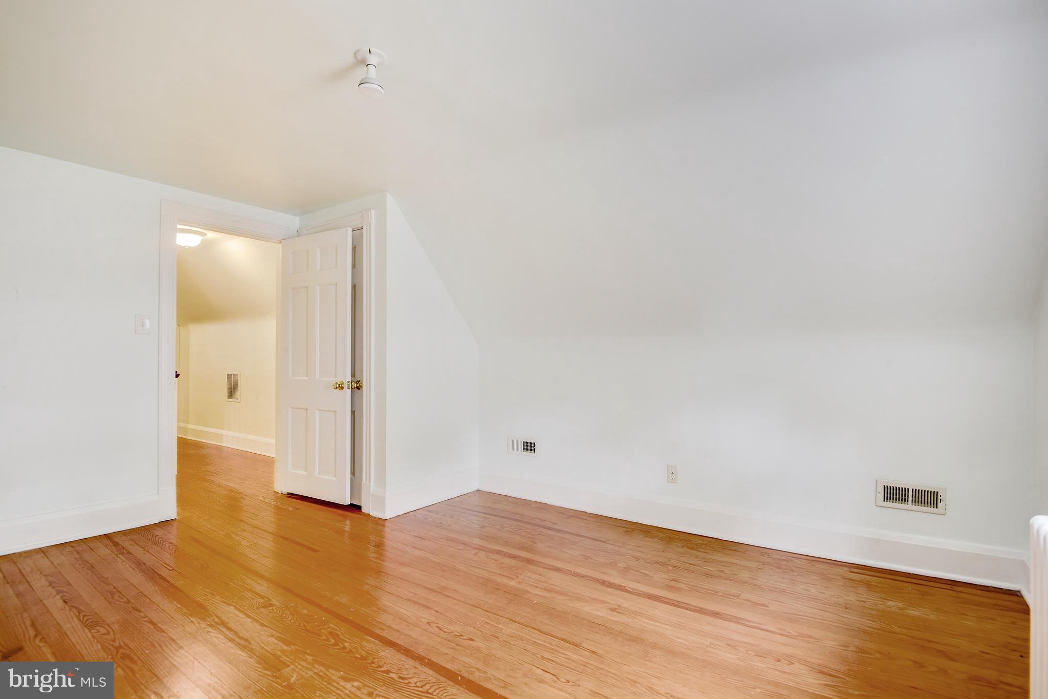 GREATER HOMELAND HISTORIC DISTRICT - Residential