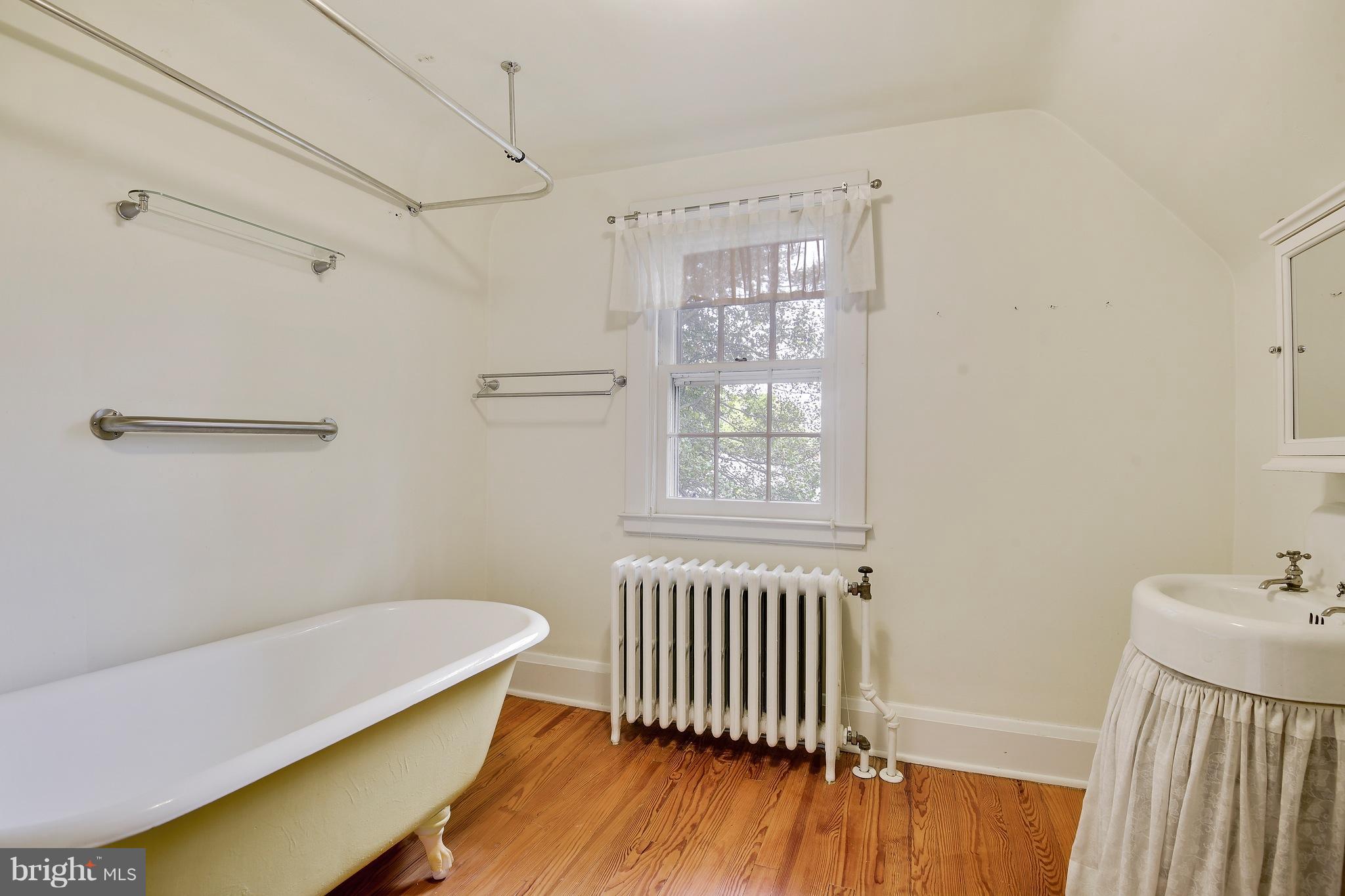 GREATER HOMELAND HISTORIC DISTRICT - Residential