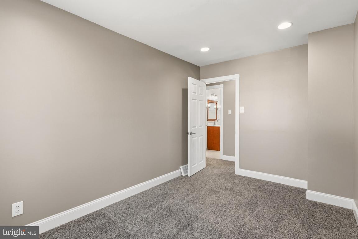 AMBLER HOUSE - Residential