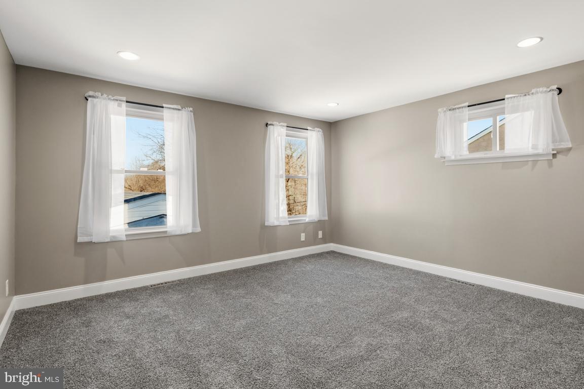 AMBLER HOUSE - Residential