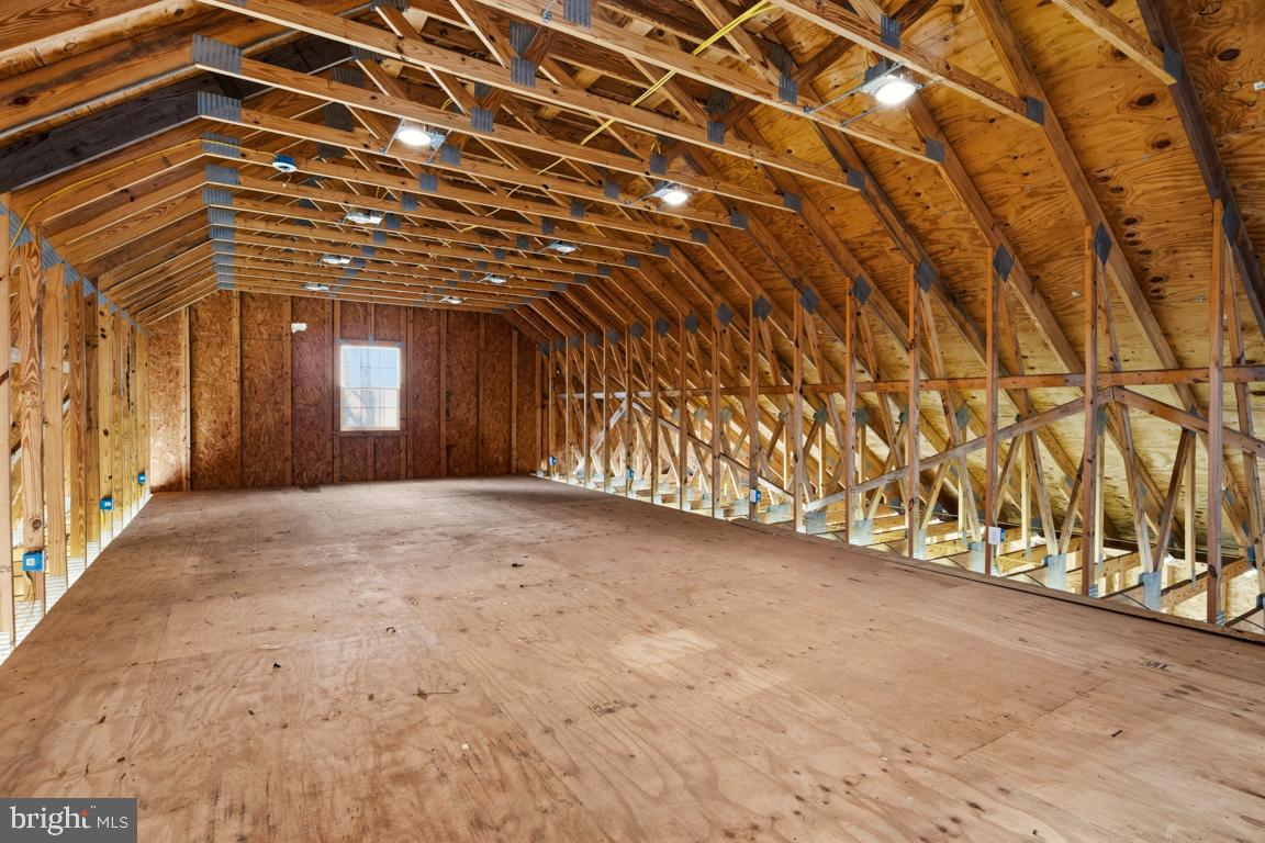 AMBLER HOUSE - Residential