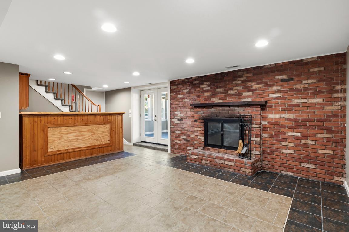 AMBLER HOUSE - Residential