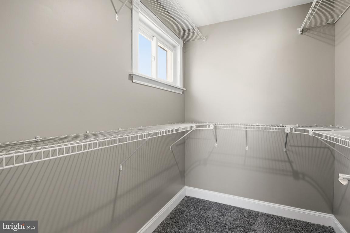 AMBLER HOUSE - Residential