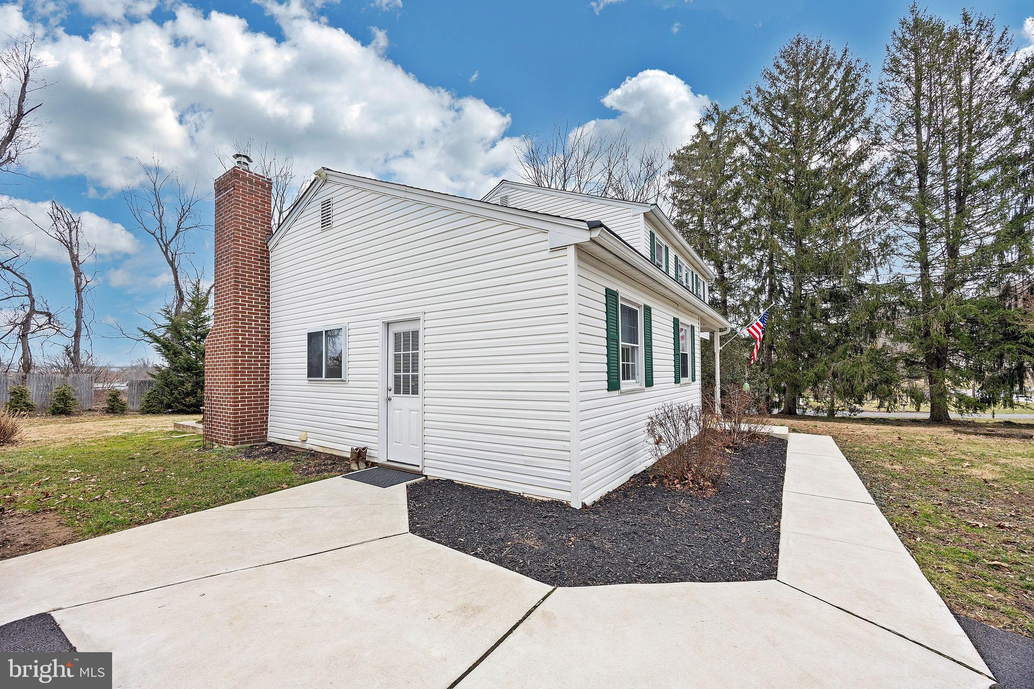 KING ESTATES - Residential