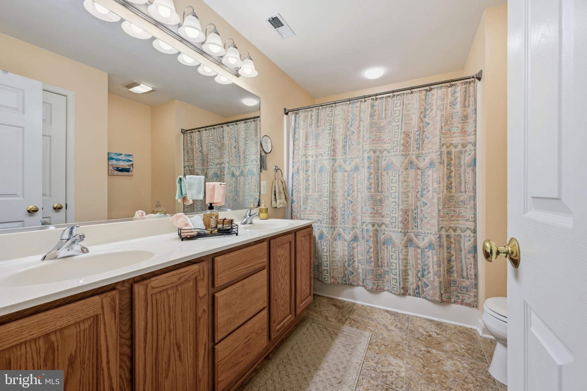 GREENWOOD - Residential