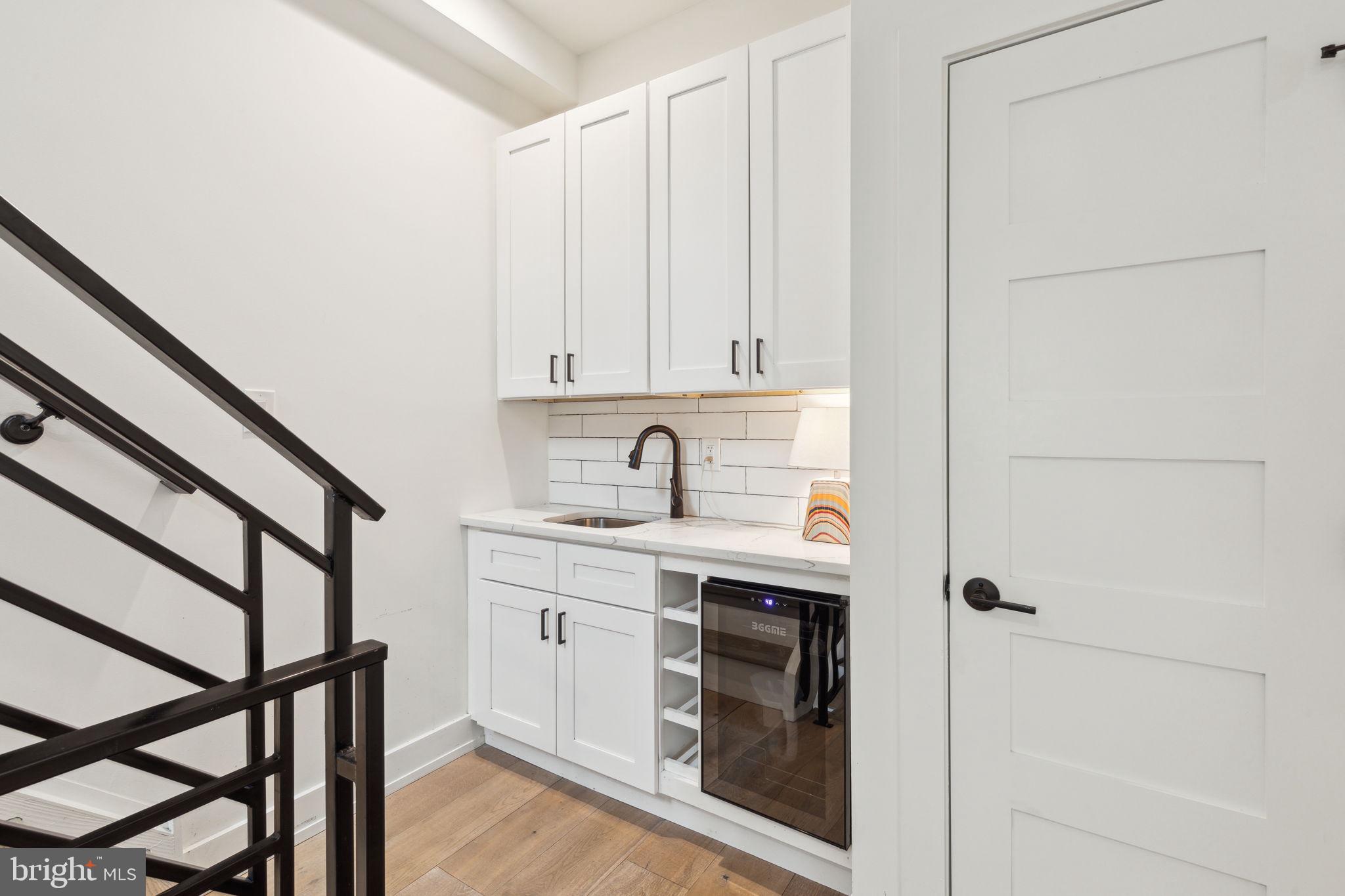 MANAYUNK - Residential Lease