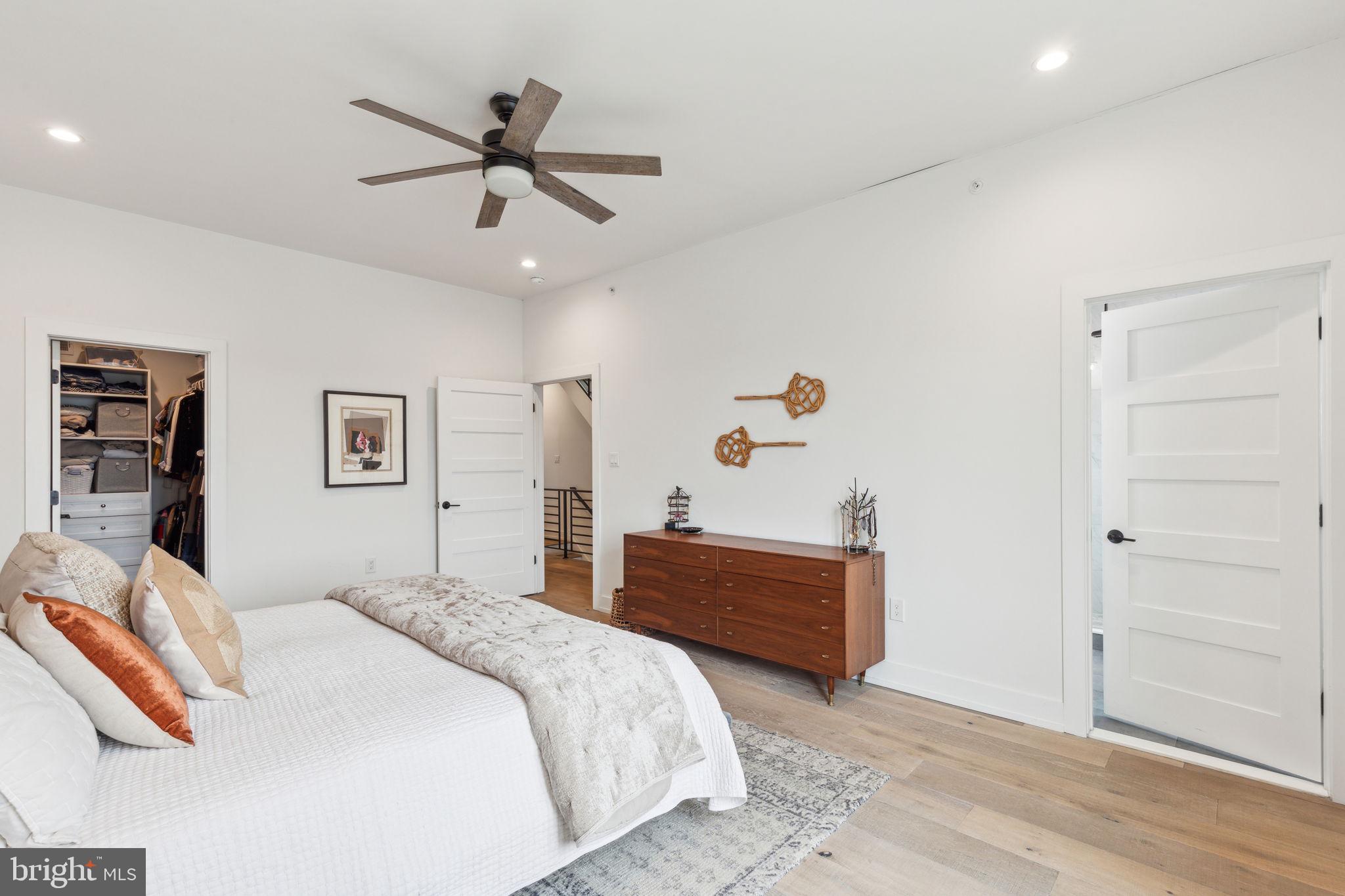 MANAYUNK - Residential Lease