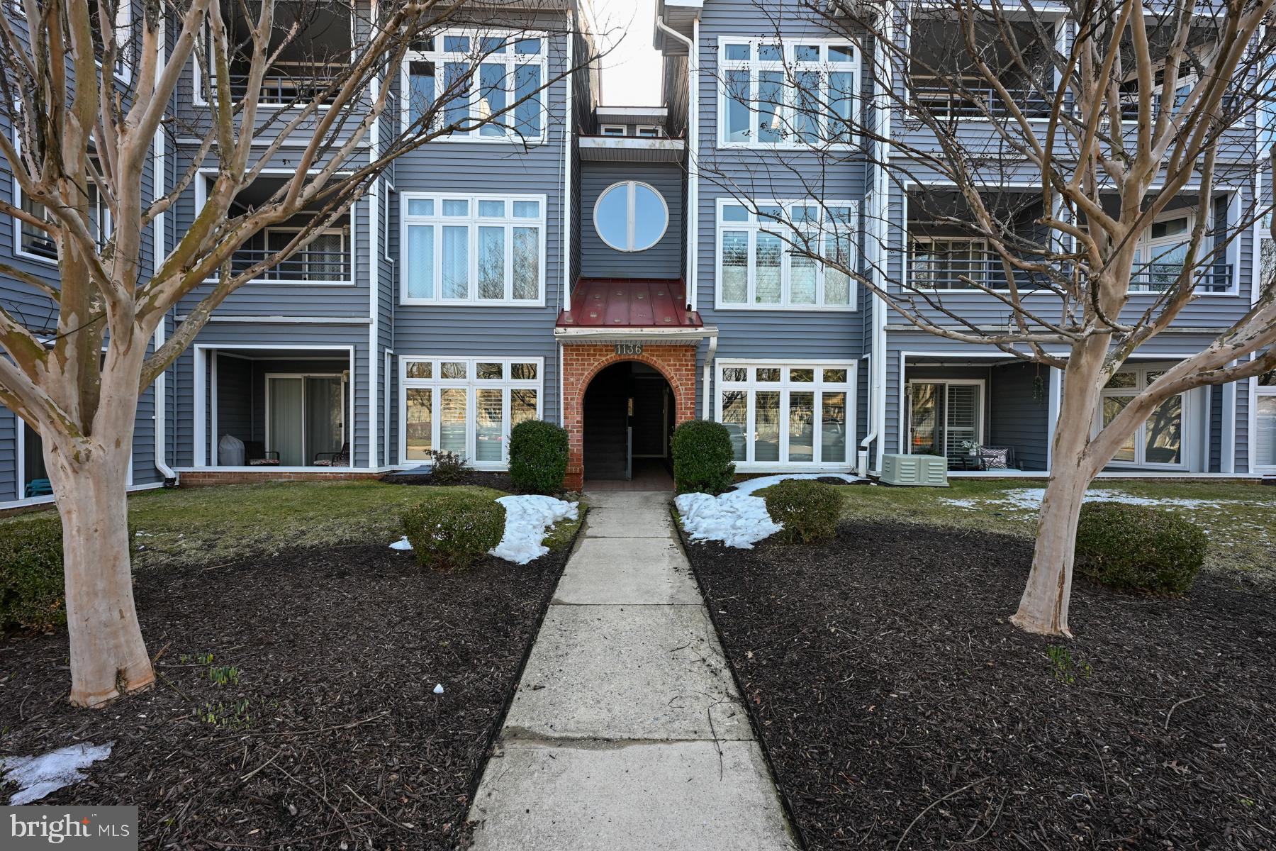 1136 LAKE HERON DRIVE 3B