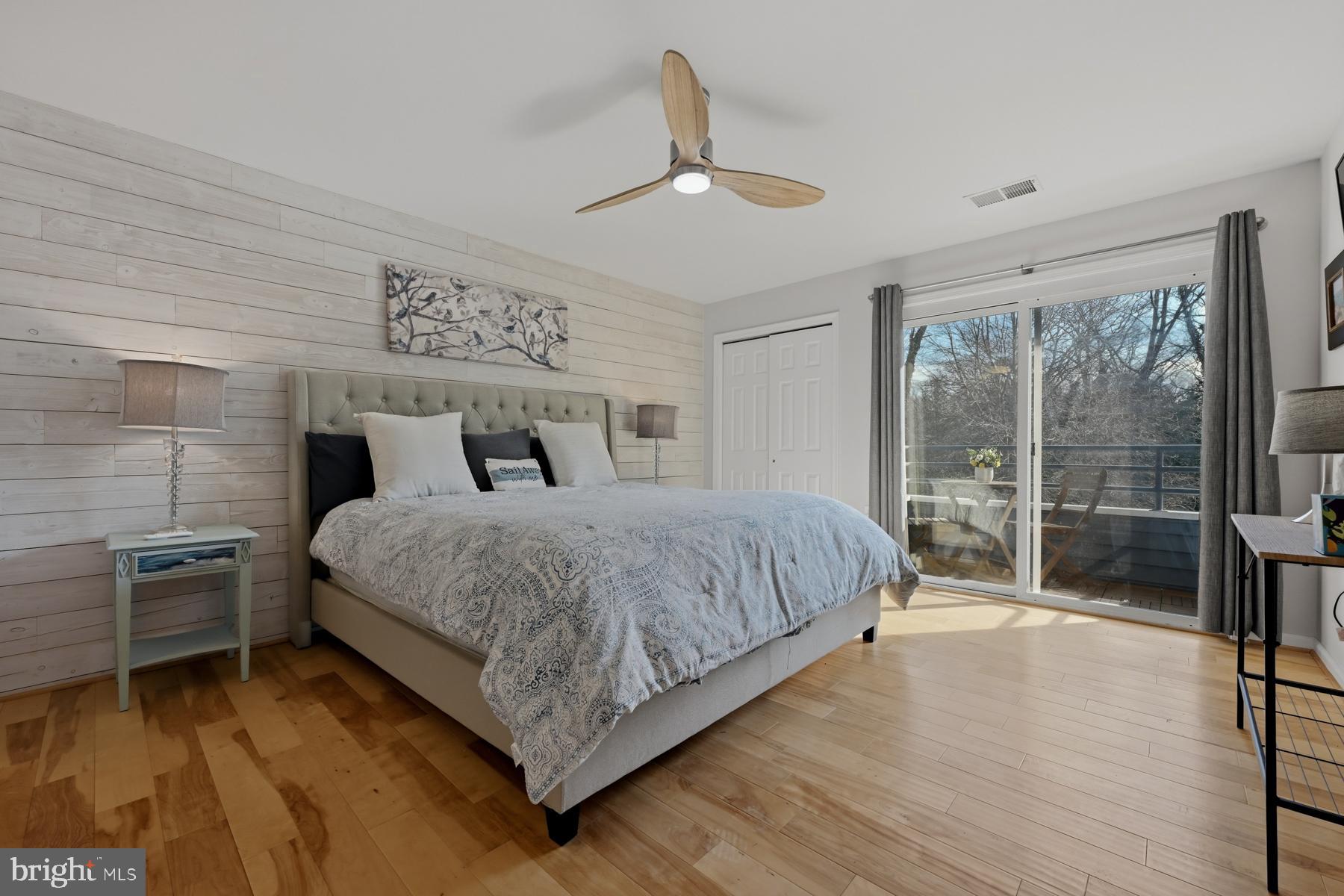 LAKE HERON CONDO - Residential