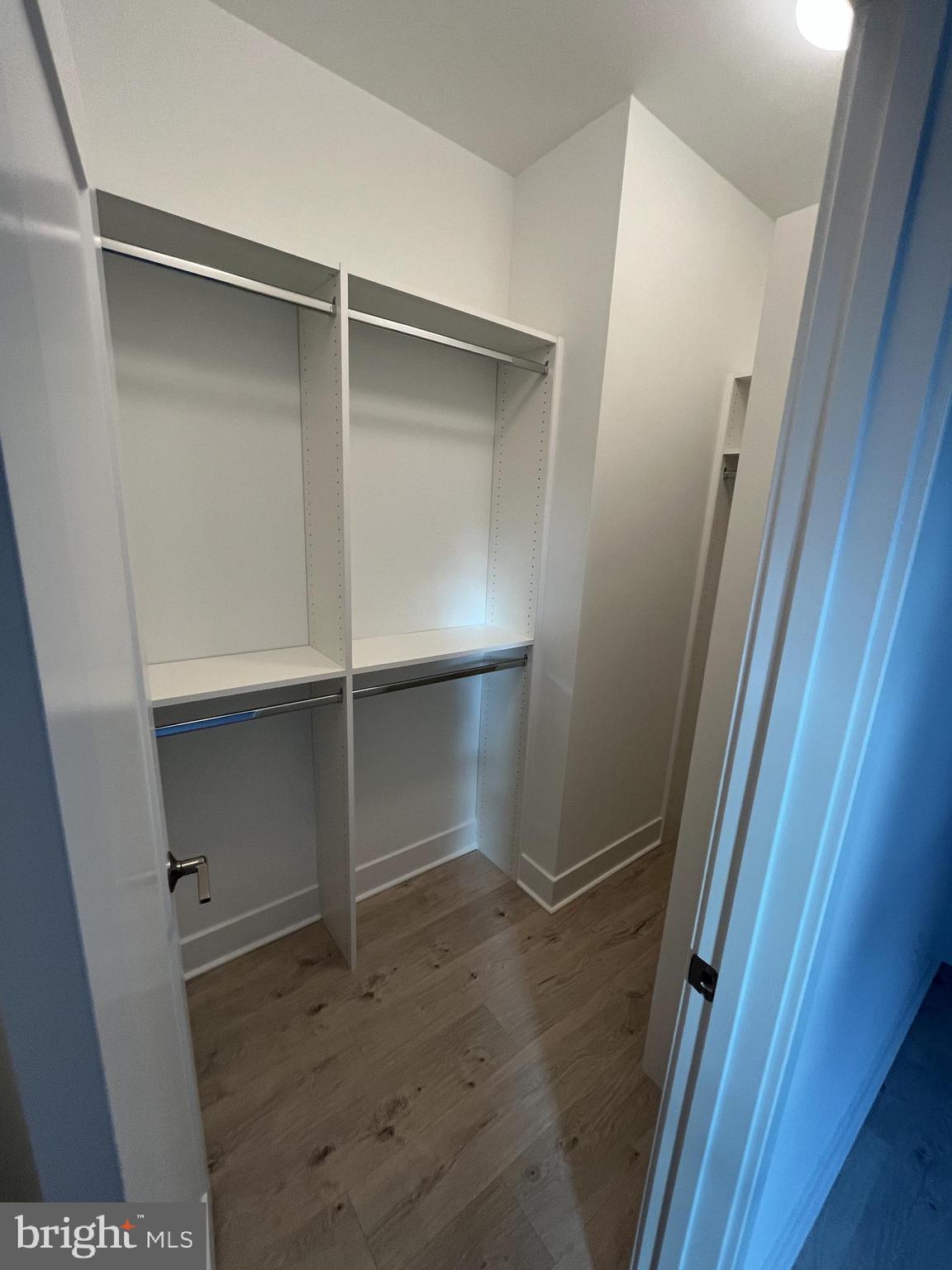 TYSONS RIDGE - Residential Lease