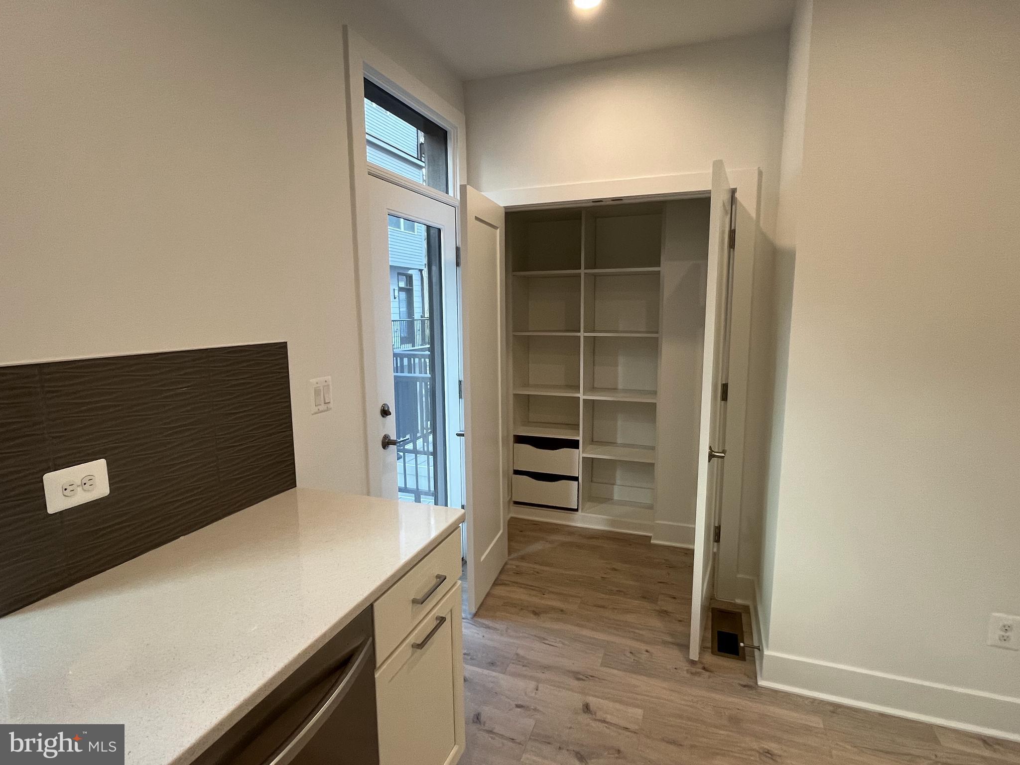 TYSONS RIDGE - Residential Lease