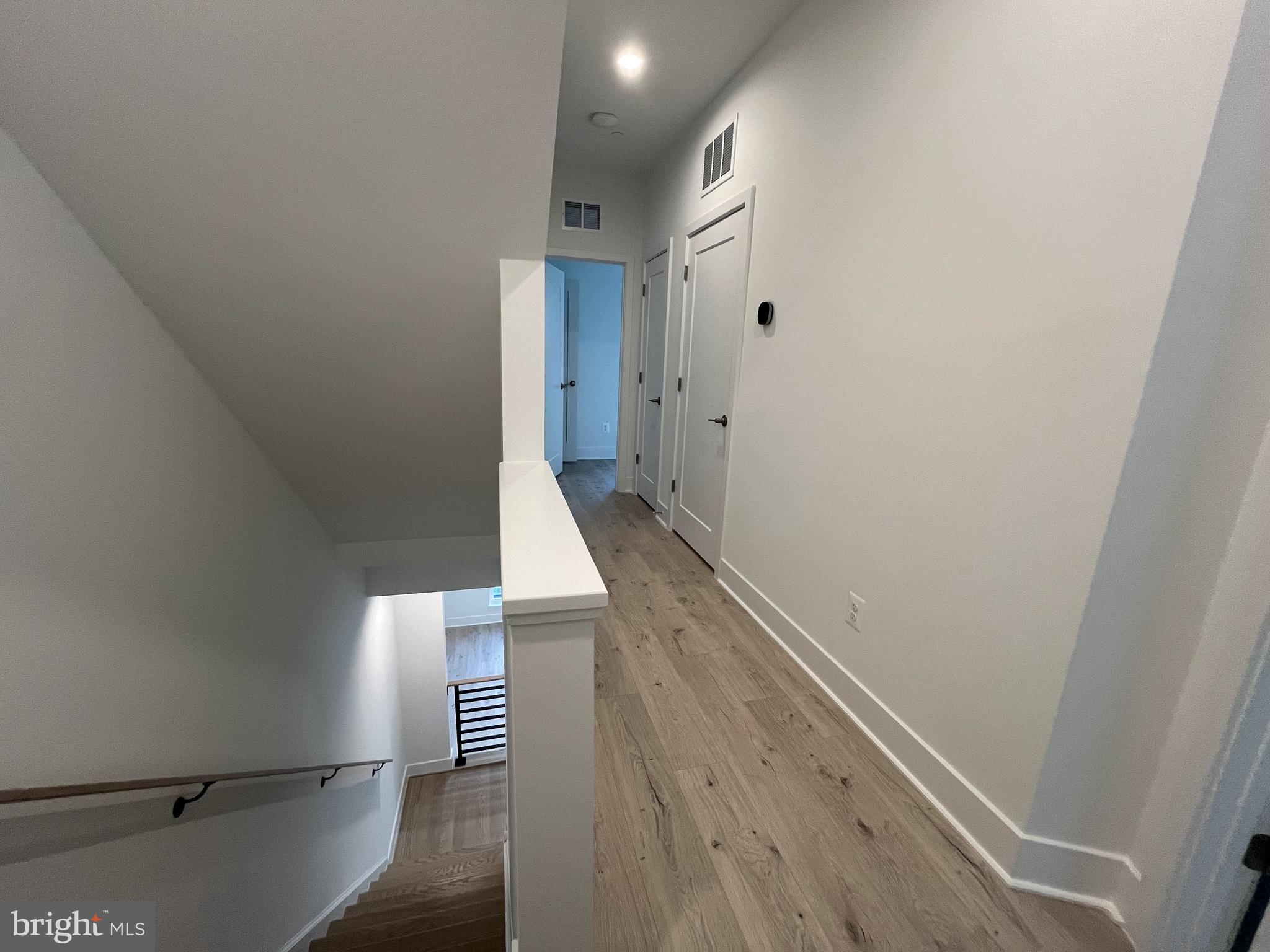 TYSONS RIDGE - Residential Lease