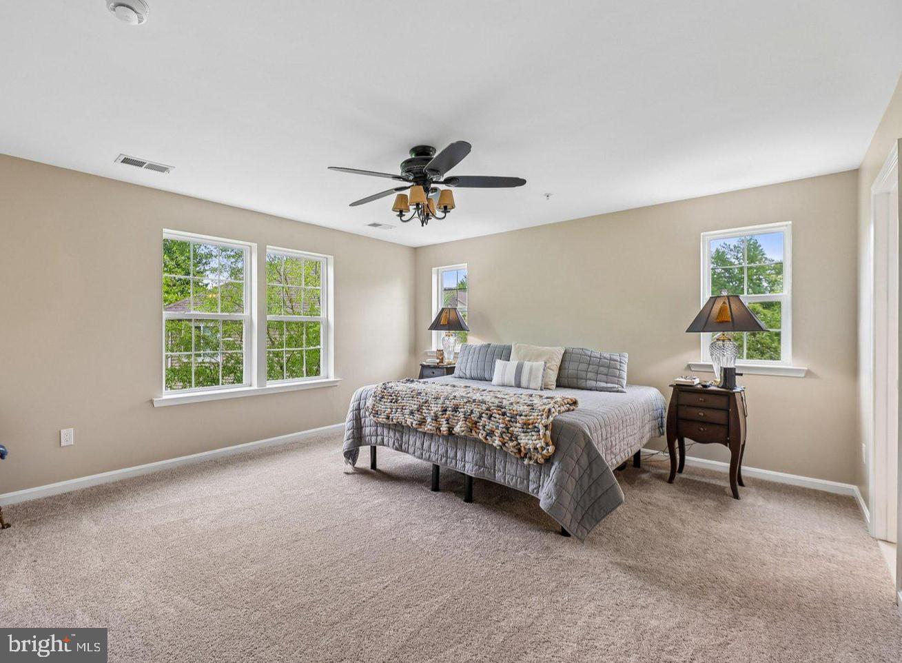 9777 LEIGHLAND COURT