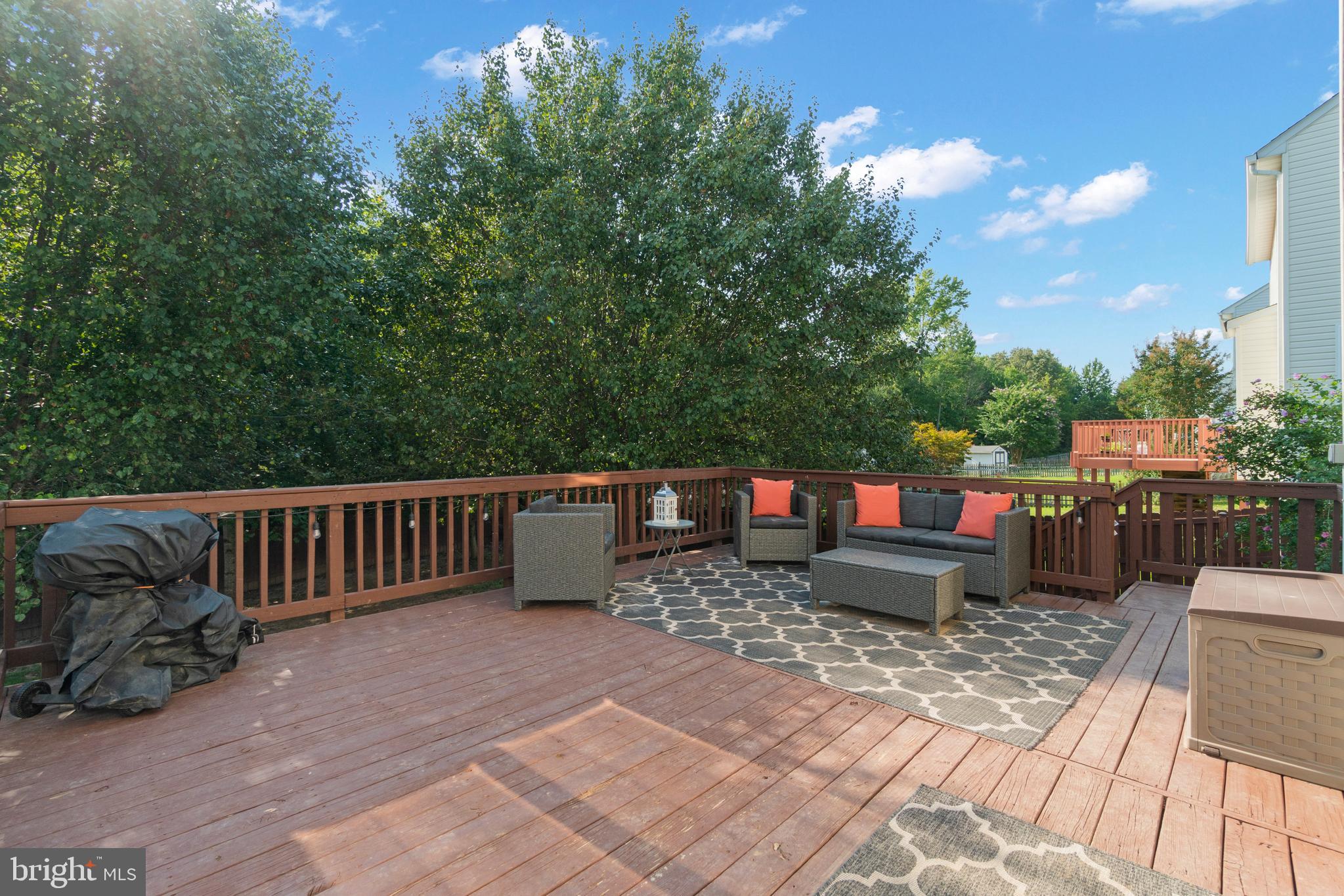 SALEM FIELDS - Residential