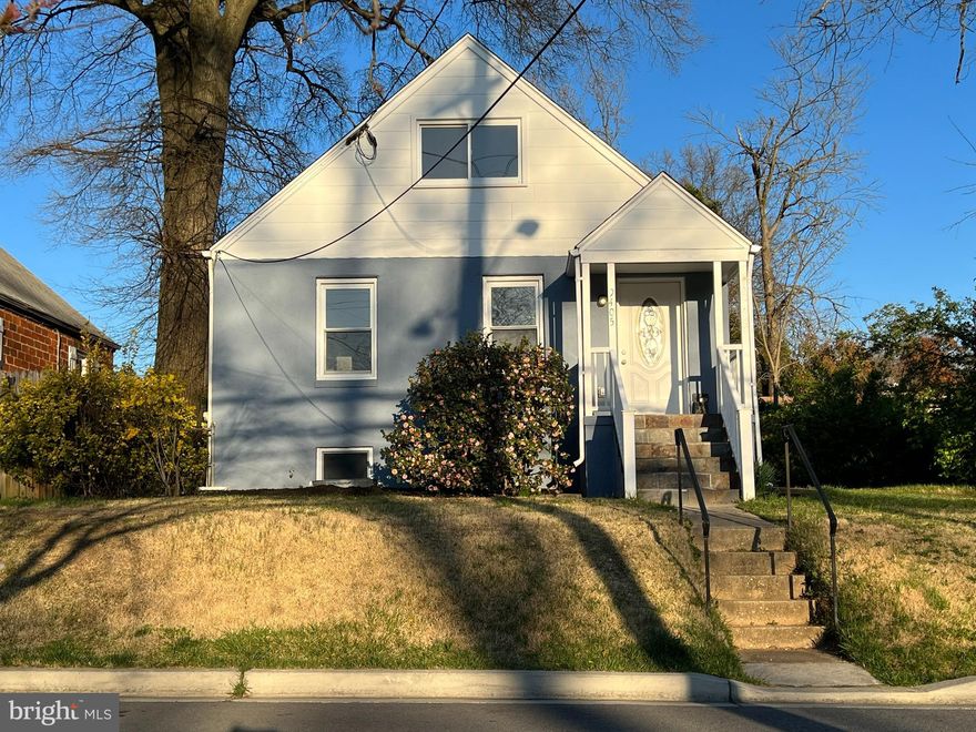 Welcome to this fabulous 5-bedroom single-family home in College Park! The entire property has been fully renovated from top to bottom. The main level features a living room, kitchen, two bedrooms, and a full bathroom. The upper level is a private suite with a full bathroom, and laundry. The lower level features recreation space, two private rooms with closets, and a full bathroom. The home is wonderful -- close to shopping, restaurants, parks, and perfect for commuters. Don't miss the opportunity to make this beautiful house your new home!