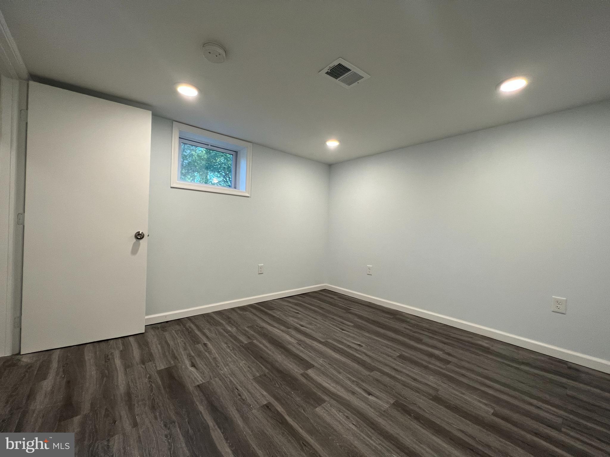 DANIELS PARK- ADDN - Residential Lease