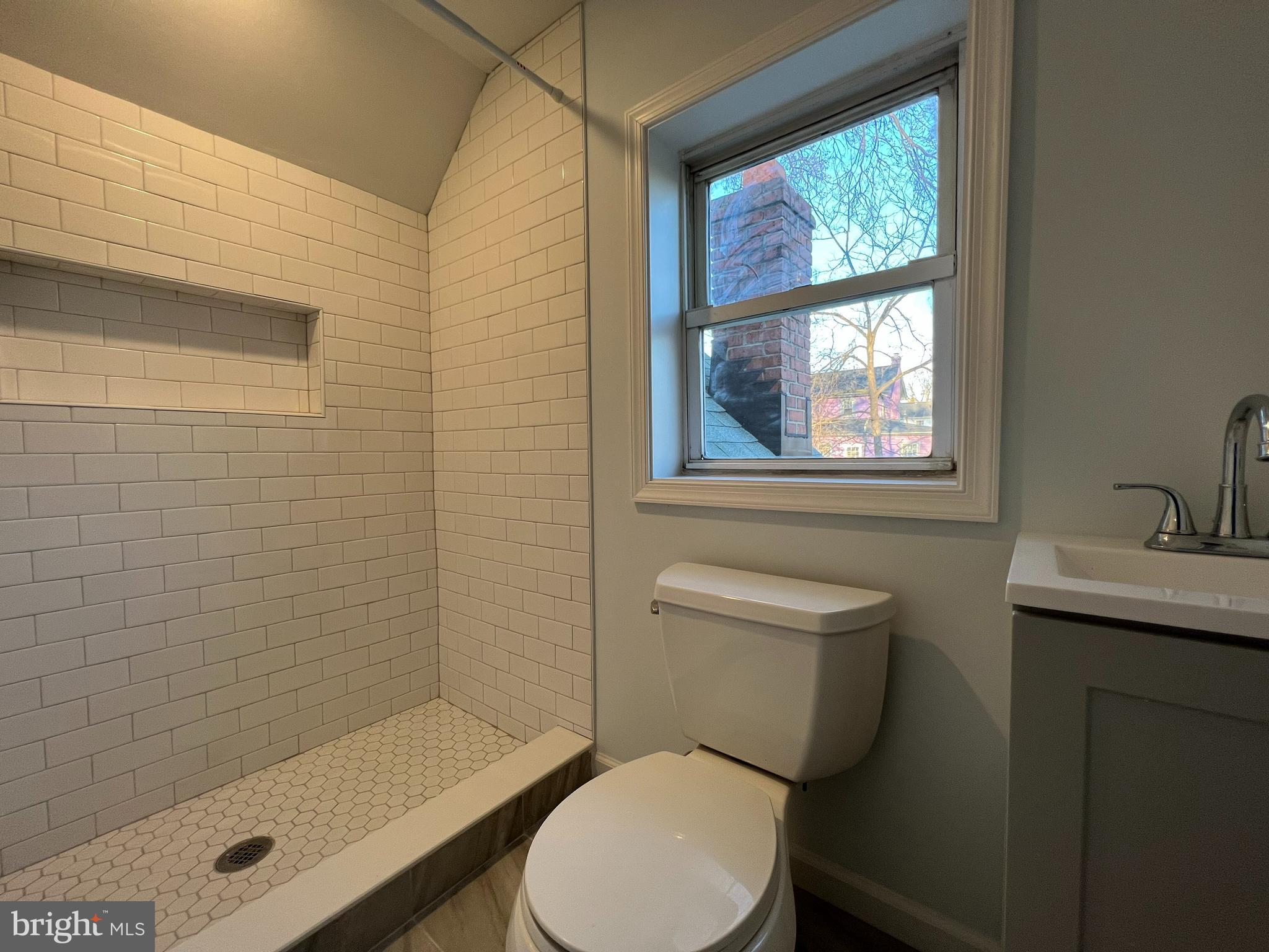 DANIELS PARK- ADDN - Residential Lease