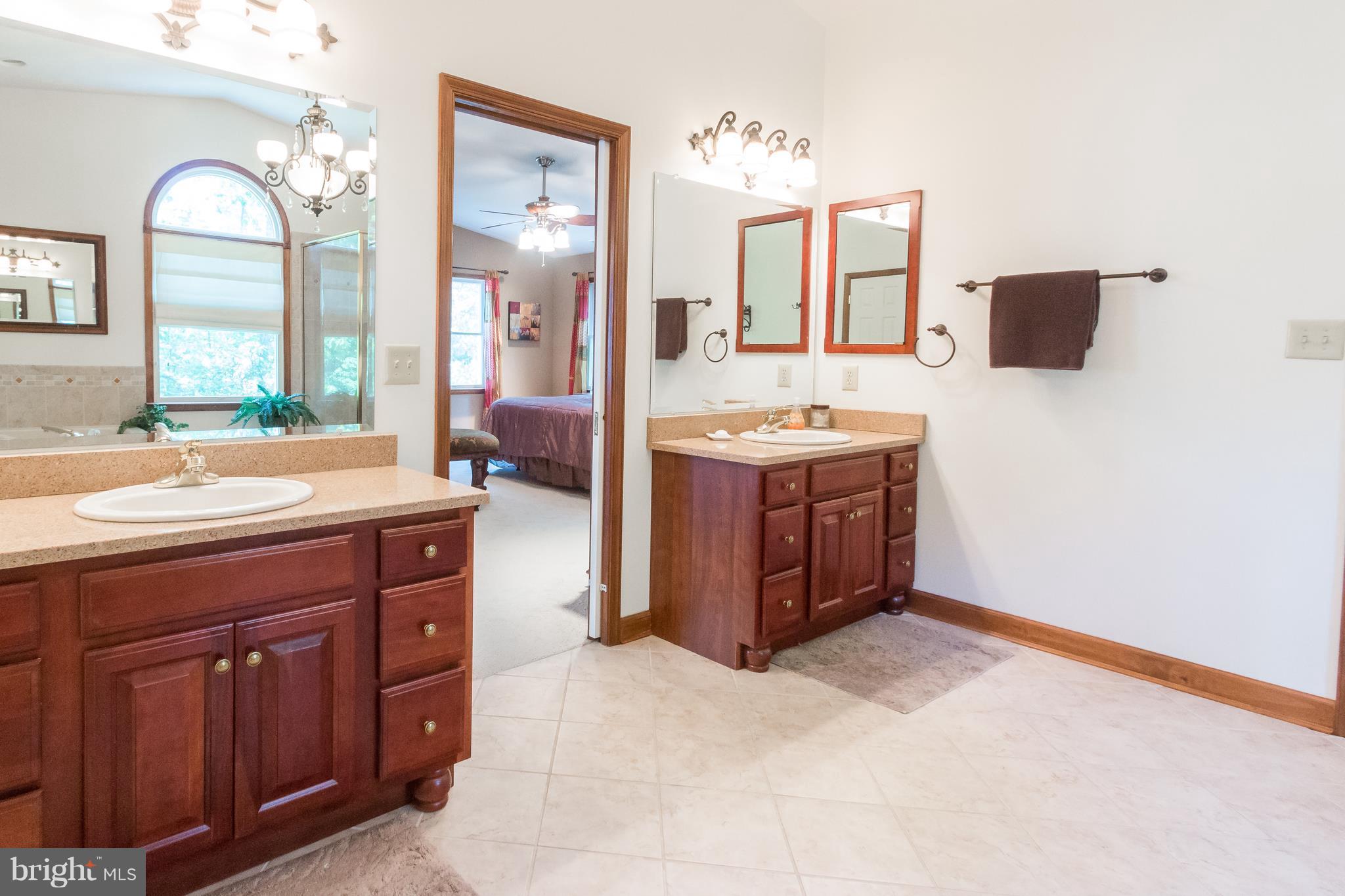 CHESTNUT RIDGE - Residential