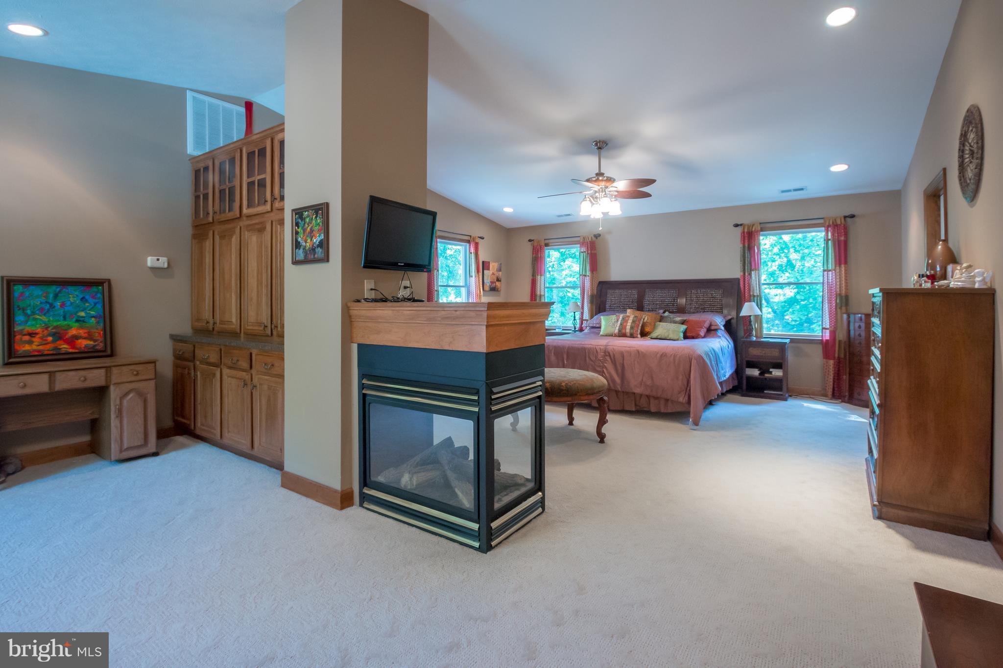 CHESTNUT RIDGE - Residential