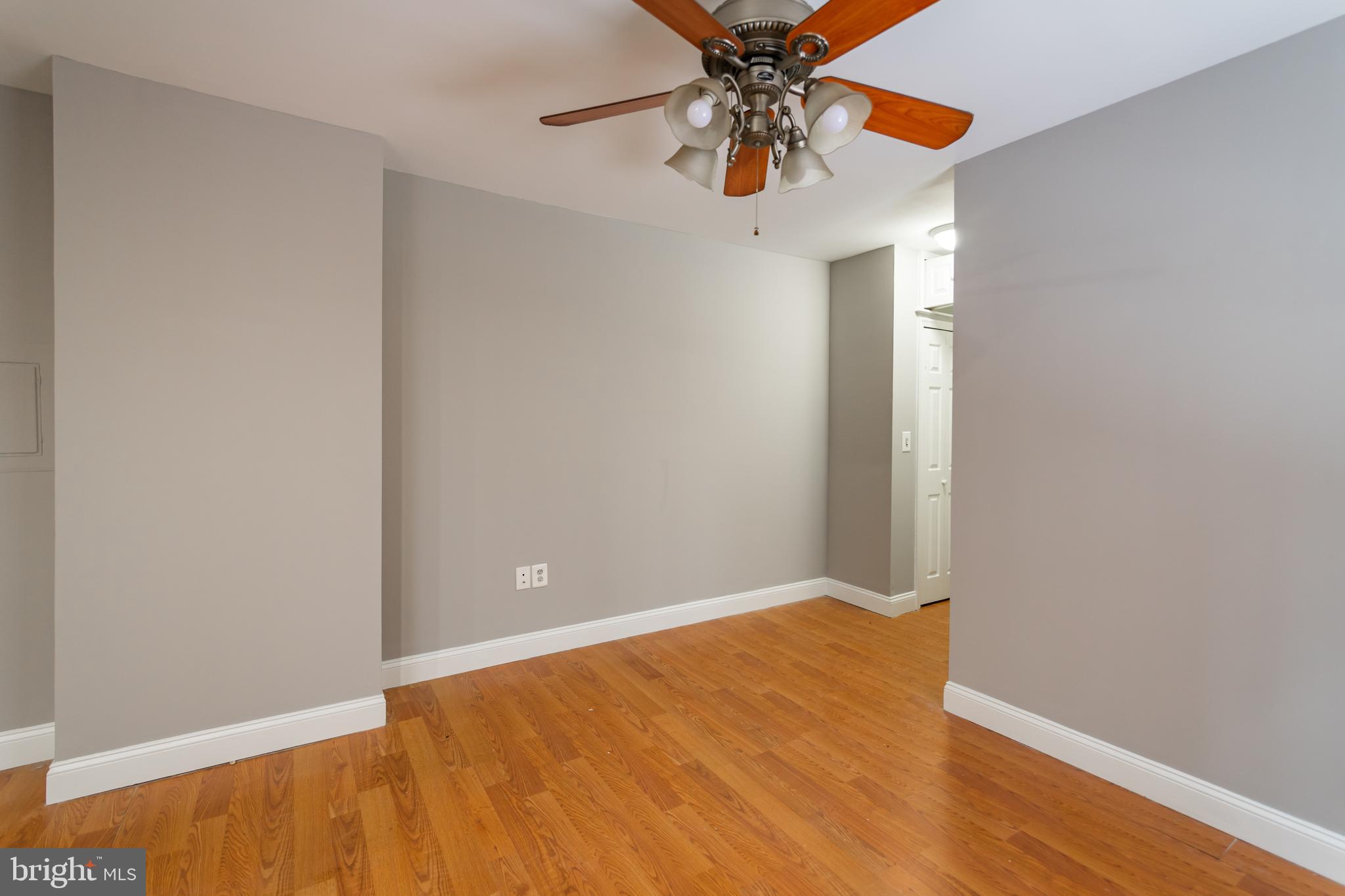 FAIRMOUNT - Residential Lease