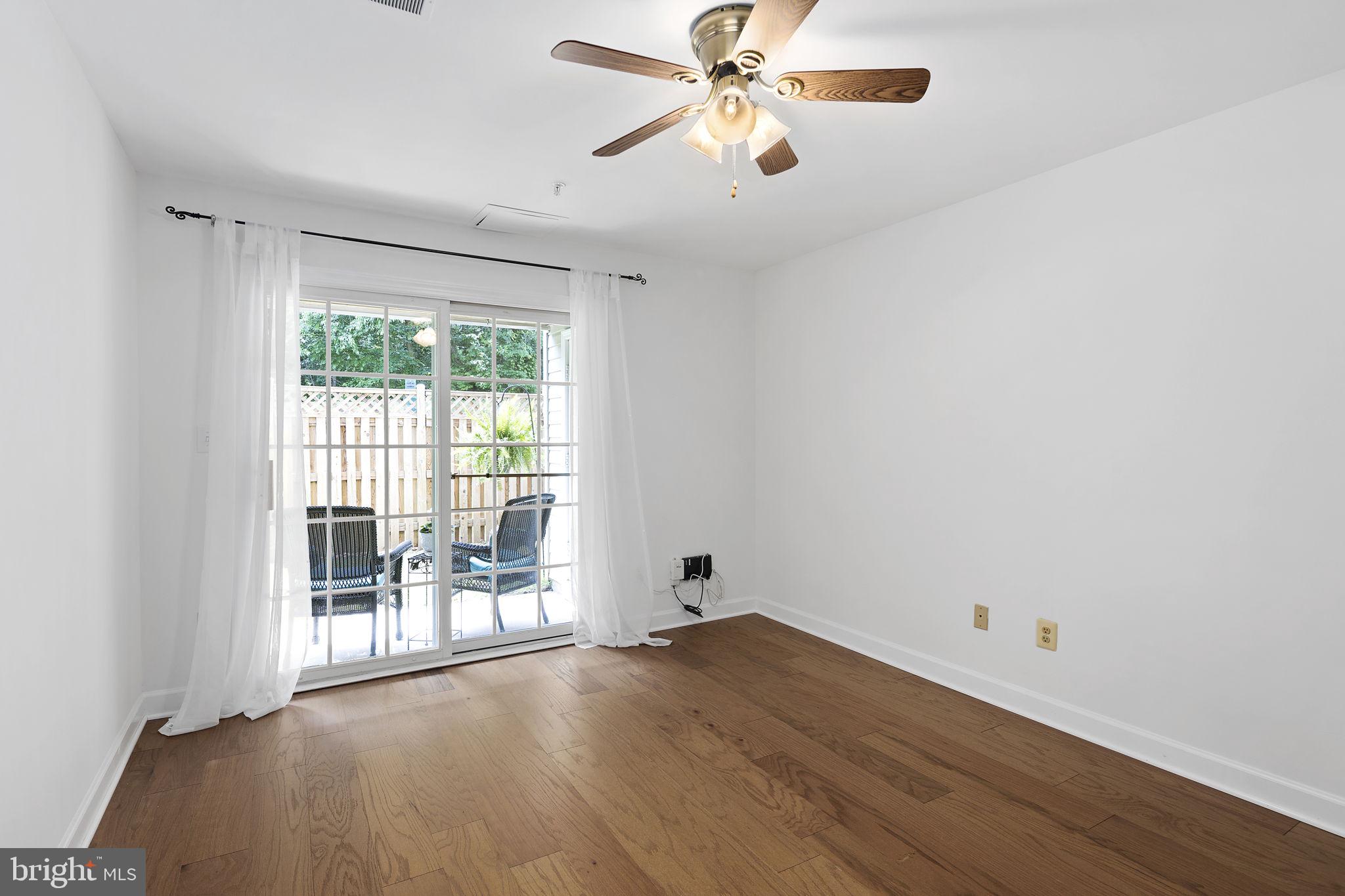 HIGHLAND AT GUNSTON CORNER - Residential