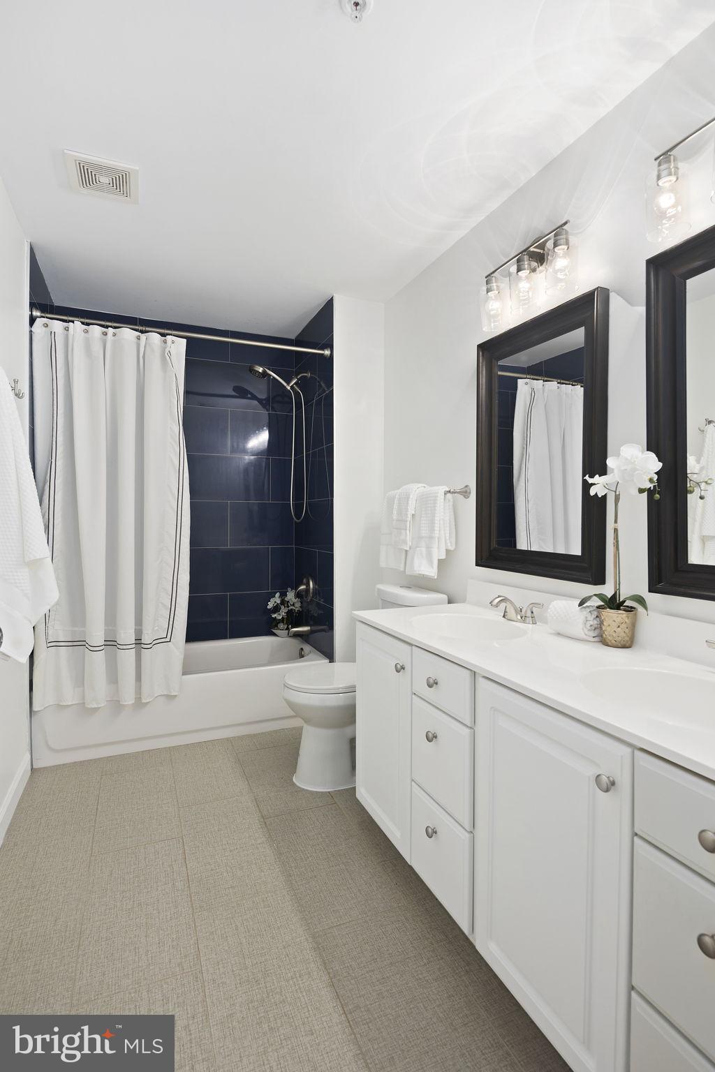 HIGHLAND AT GUNSTON CORNER - Residential