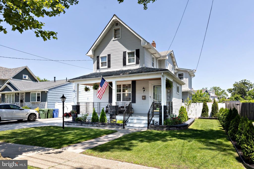 Photo of 412 Horace Avenue, PALMYRA, NJ 08065 (MLS # NJBL2098698)