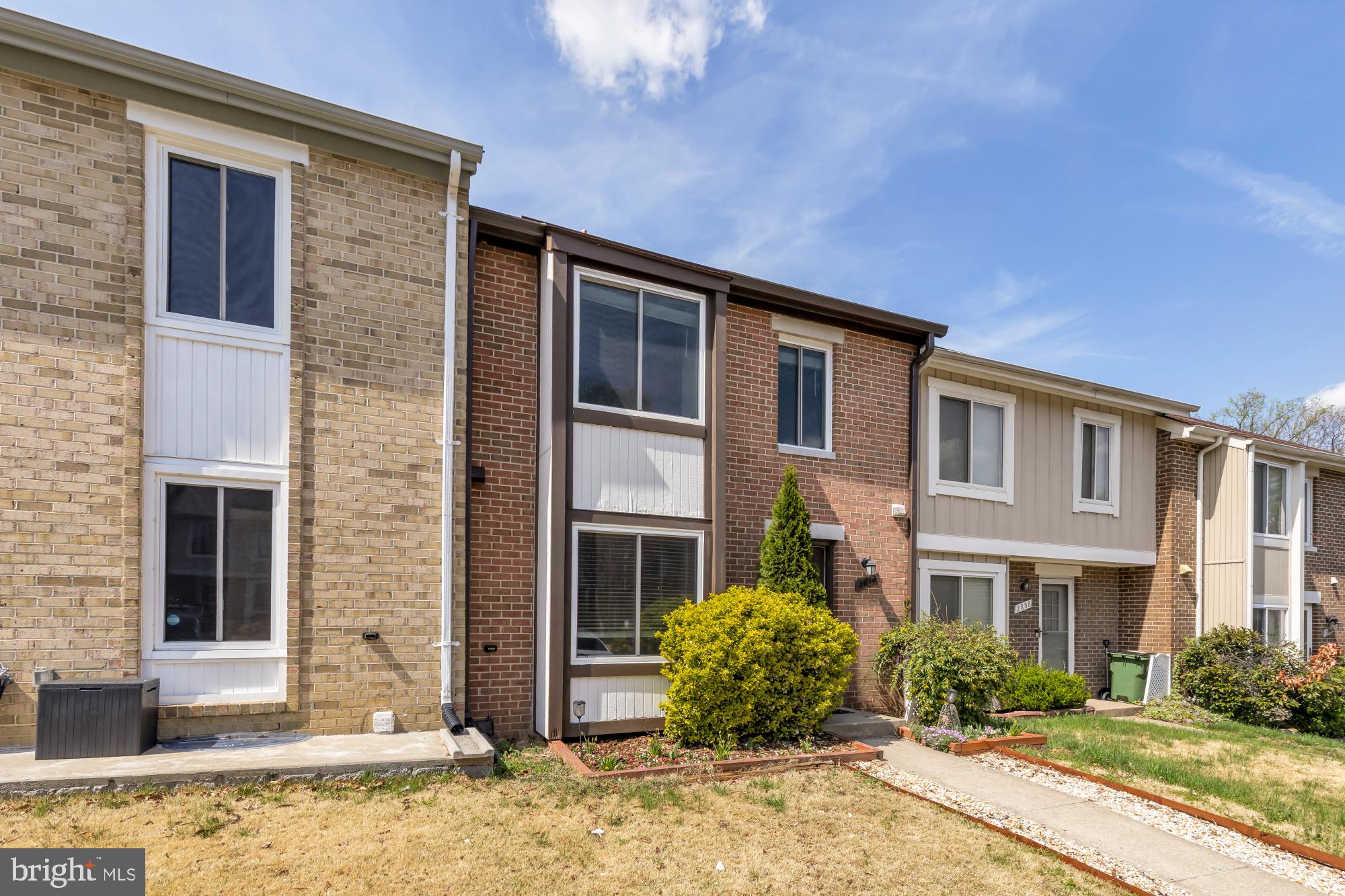 WOODMARK OF LAKE RIDGE - Residential