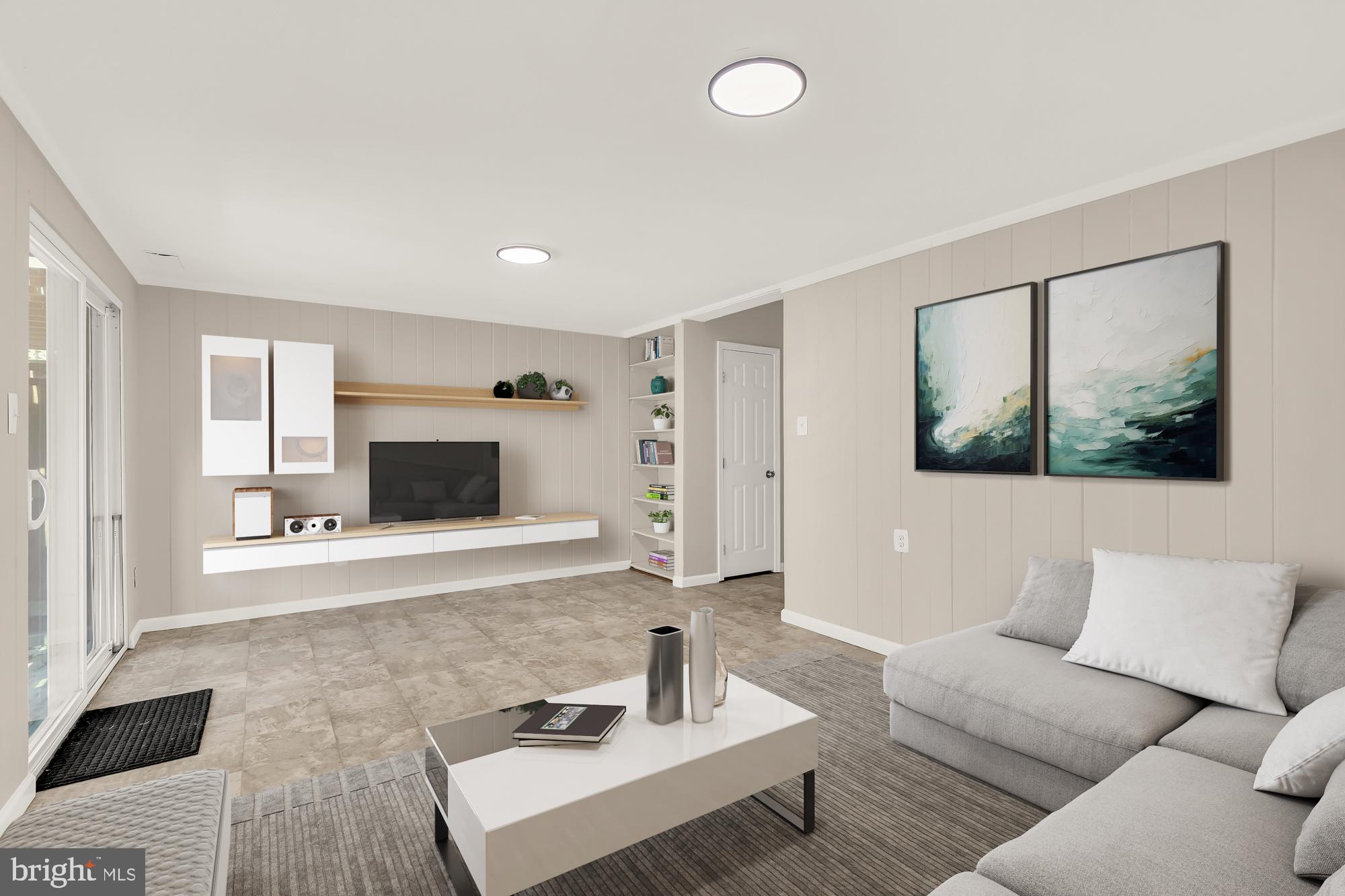 WOODMARK OF LAKE RIDGE - Residential