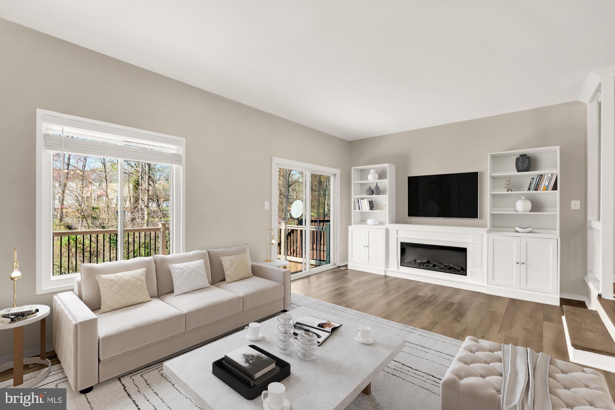 WOODMARK OF LAKE RIDGE - Residential