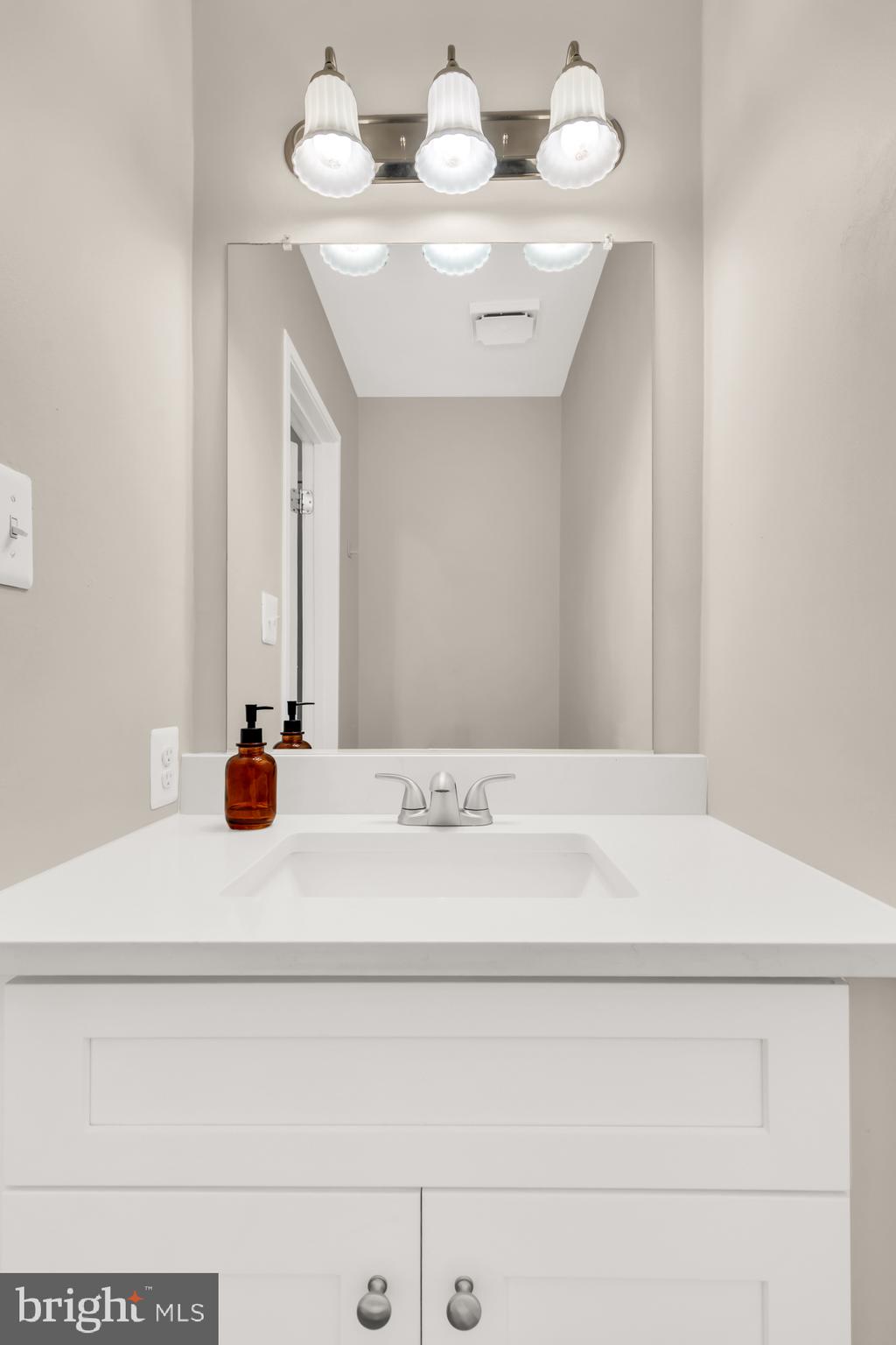 WOODMARK OF LAKE RIDGE - Residential