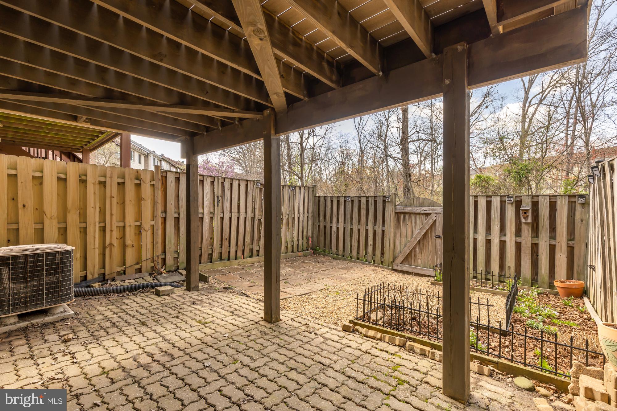 WOODMARK OF LAKE RIDGE - Residential