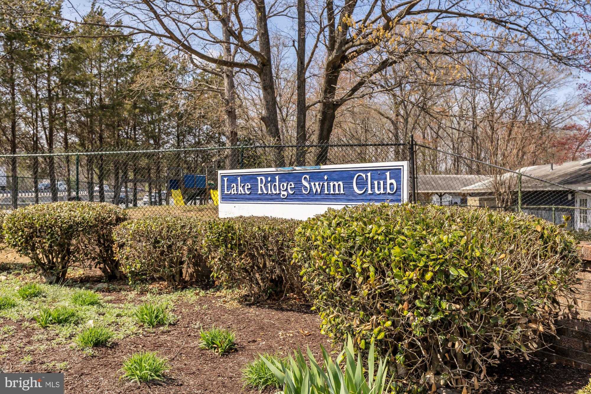 WOODMARK OF LAKE RIDGE - Residential