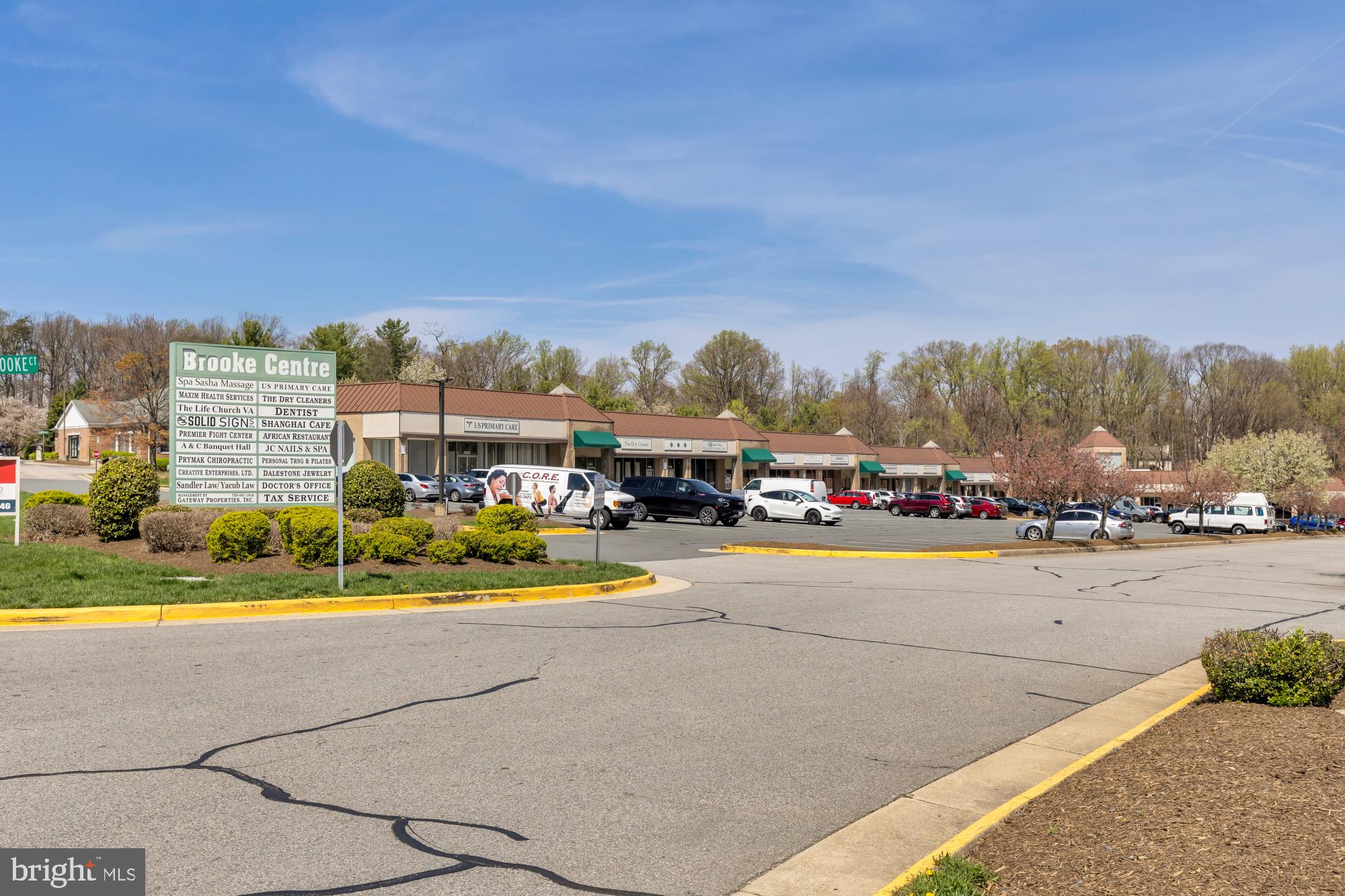 WOODMARK OF LAKE RIDGE - Residential