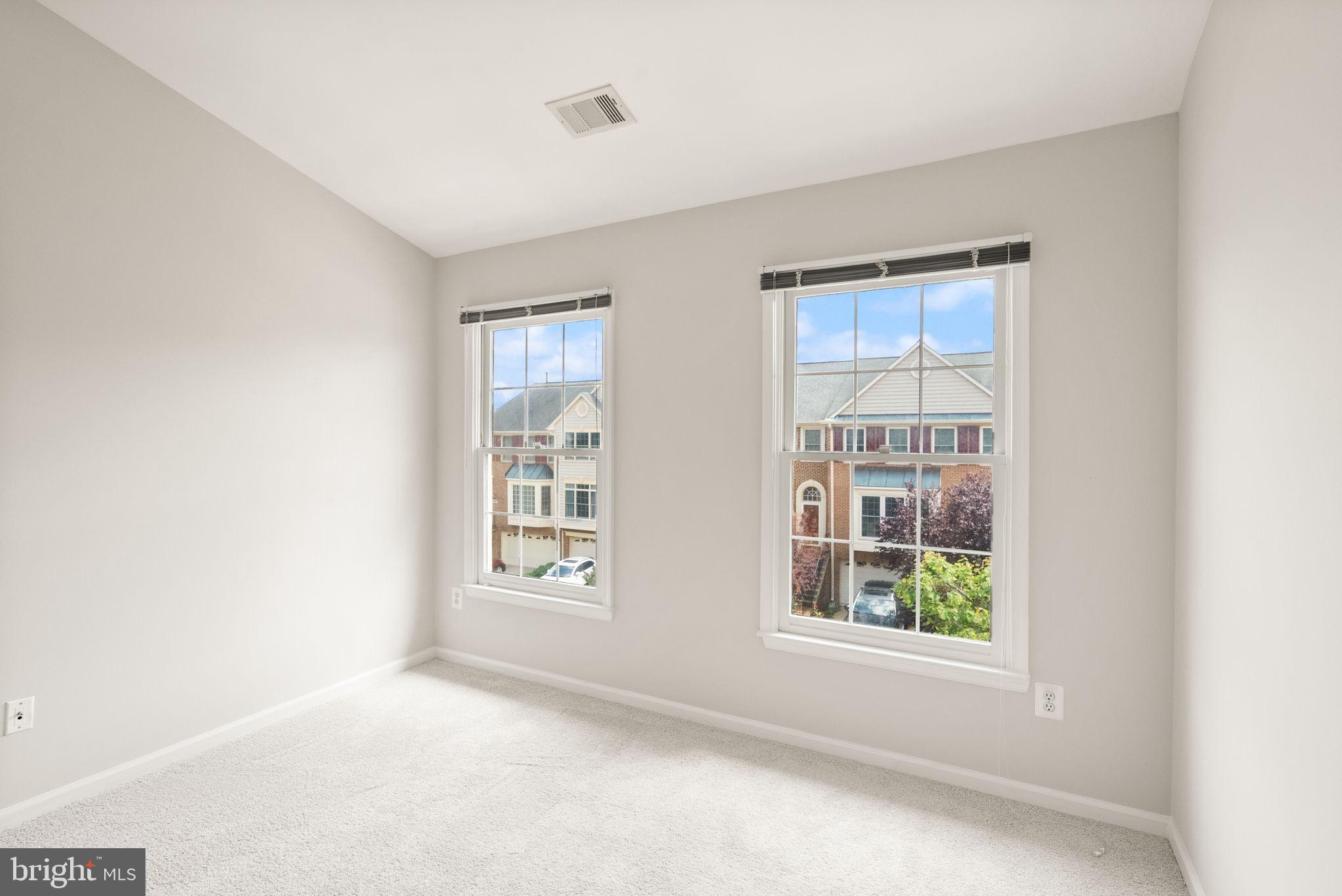 POTTERS GLEN - Residential