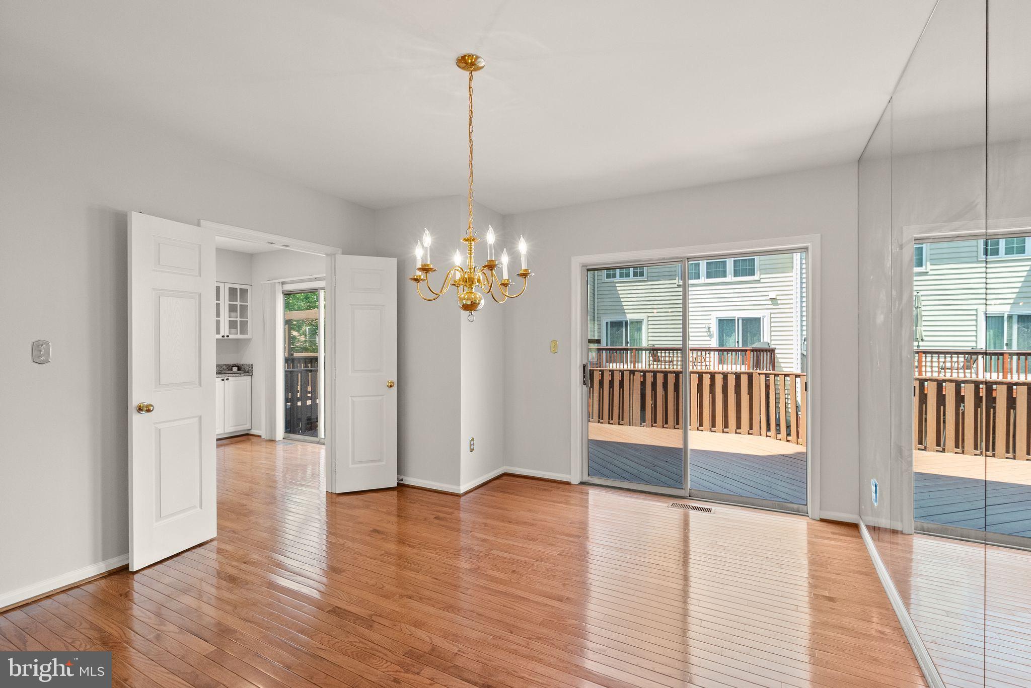 POTTERS GLEN - Residential